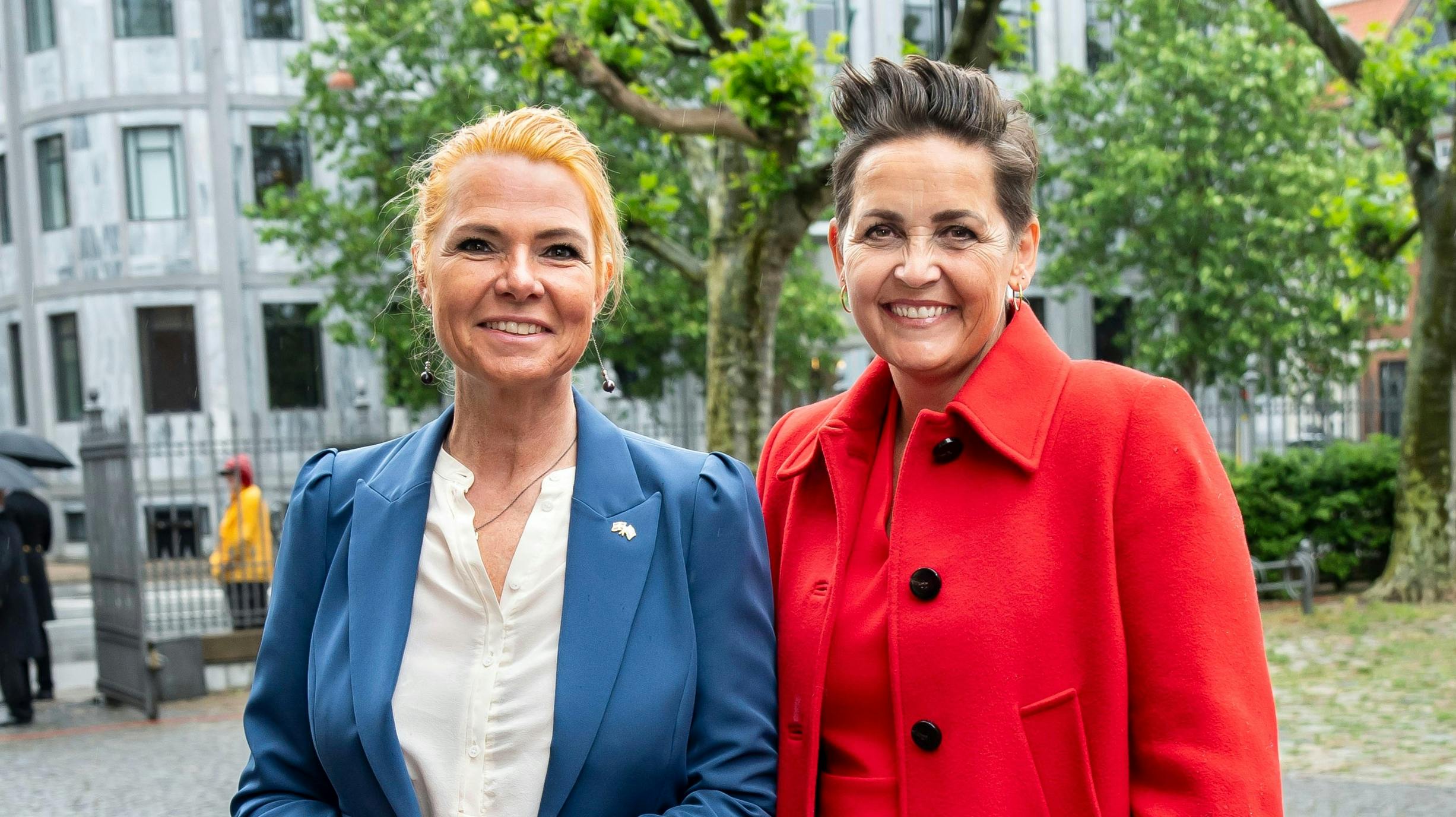 Inger Støjberg og Pia Olsen Dyhr.