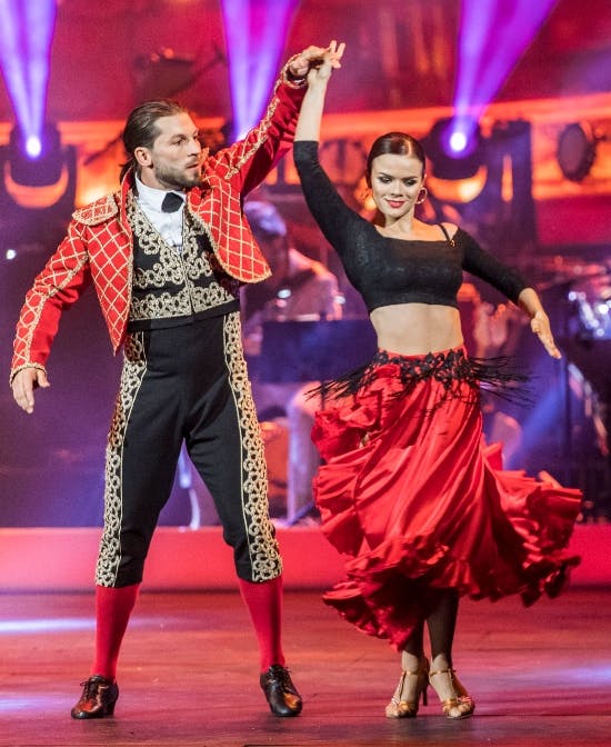 Simon Stenspil i en paos doble sammen med Asta Björk.