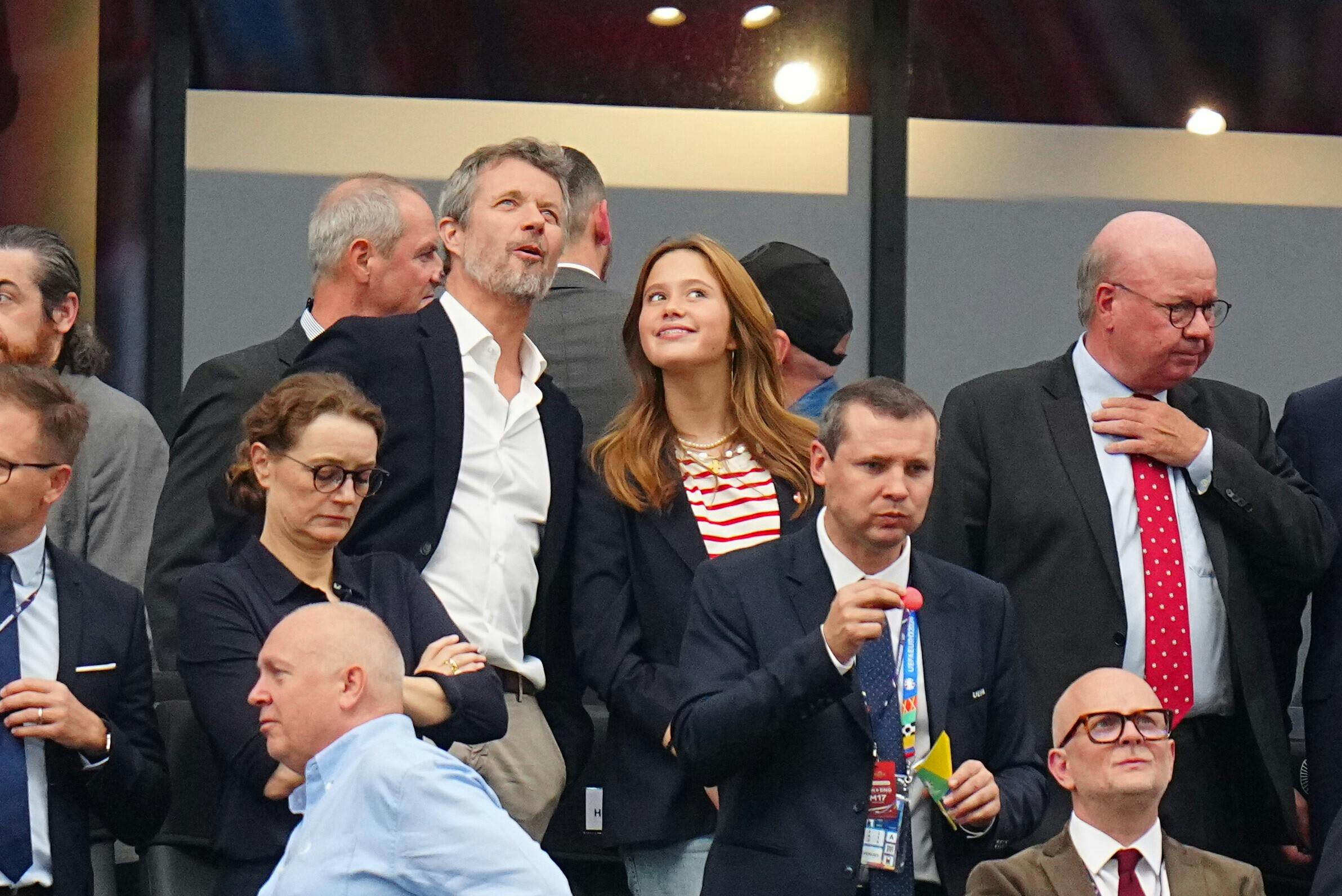 Kong Frederik X og prinsesse Josephine. EM-kampen i gruppe C mellem Danmark og England under UEFA Euro 2024 slutrunden på Frankfurt Arena i Tyskland torsdag den 20. juni 2024.