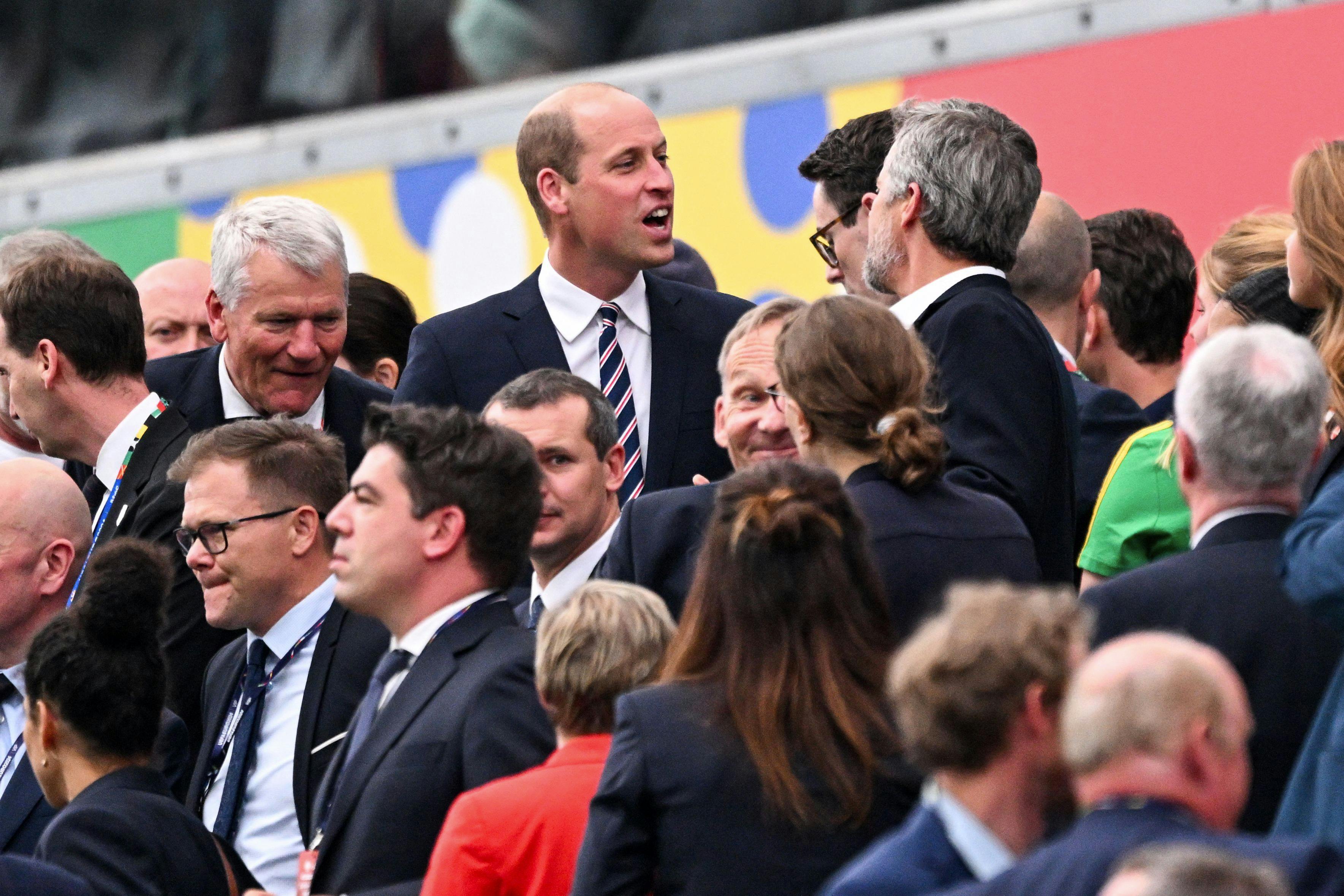 Prins William og kong Frederik.