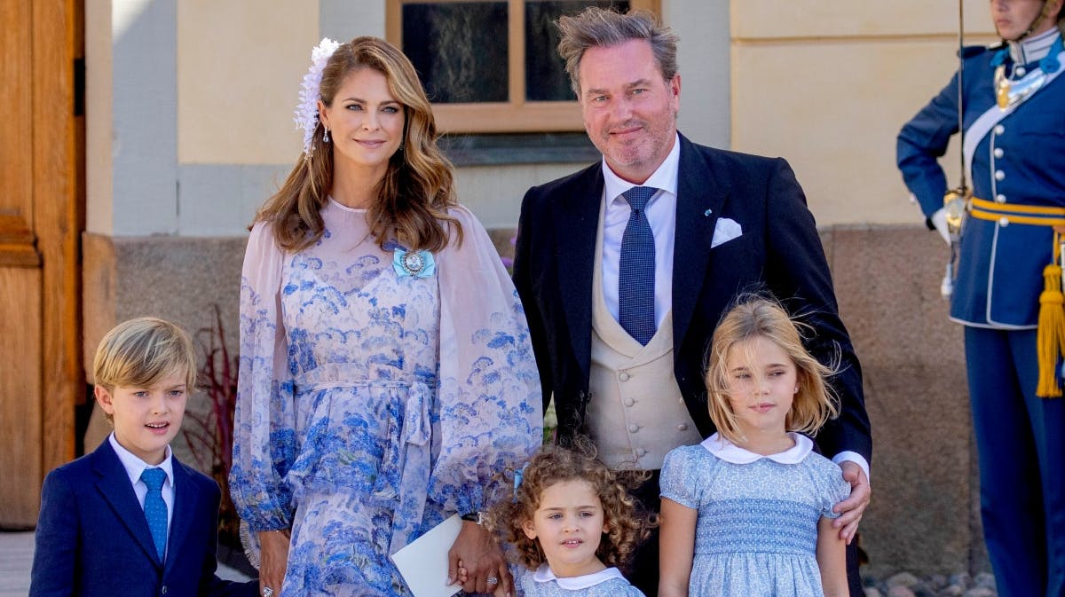 Prinsesse Madeleine og Chris O'Neill med børnene, Nicolas, Adrienne og Leonore. 
