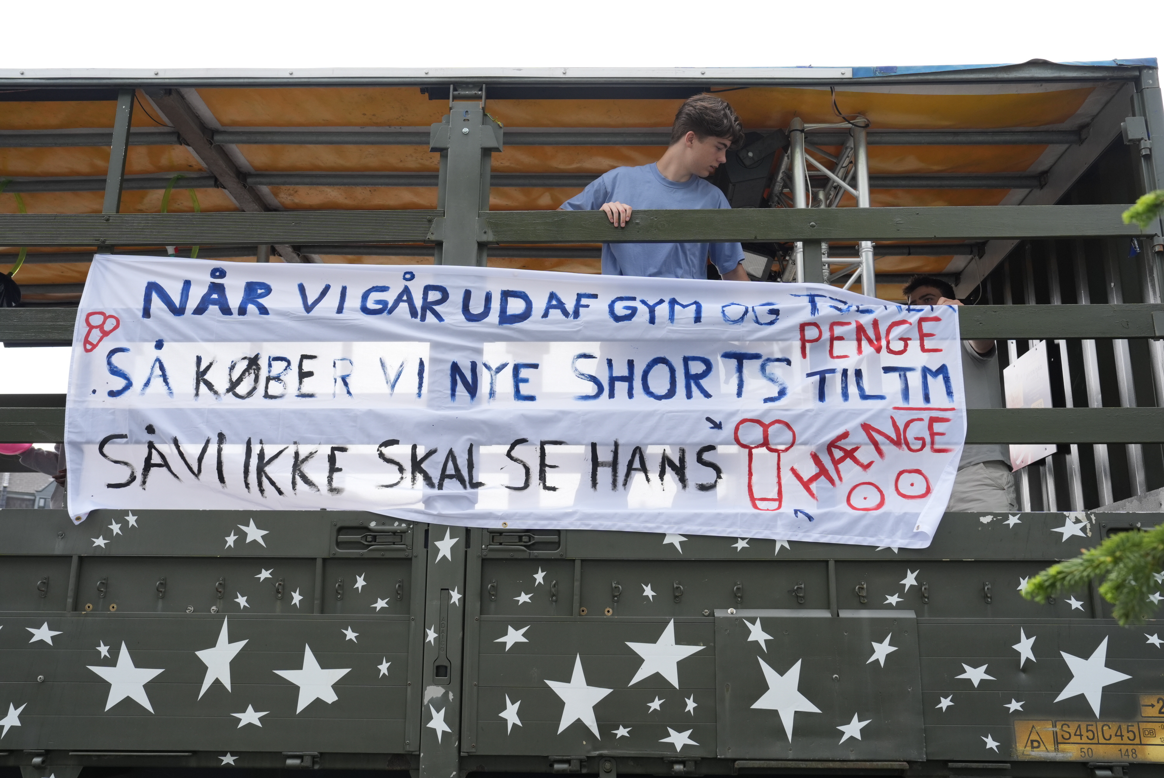 Så vild er kronprins Christians studentervogn.