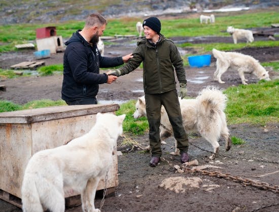 Prins Vincent i Hundebyen i Sisimiut.
