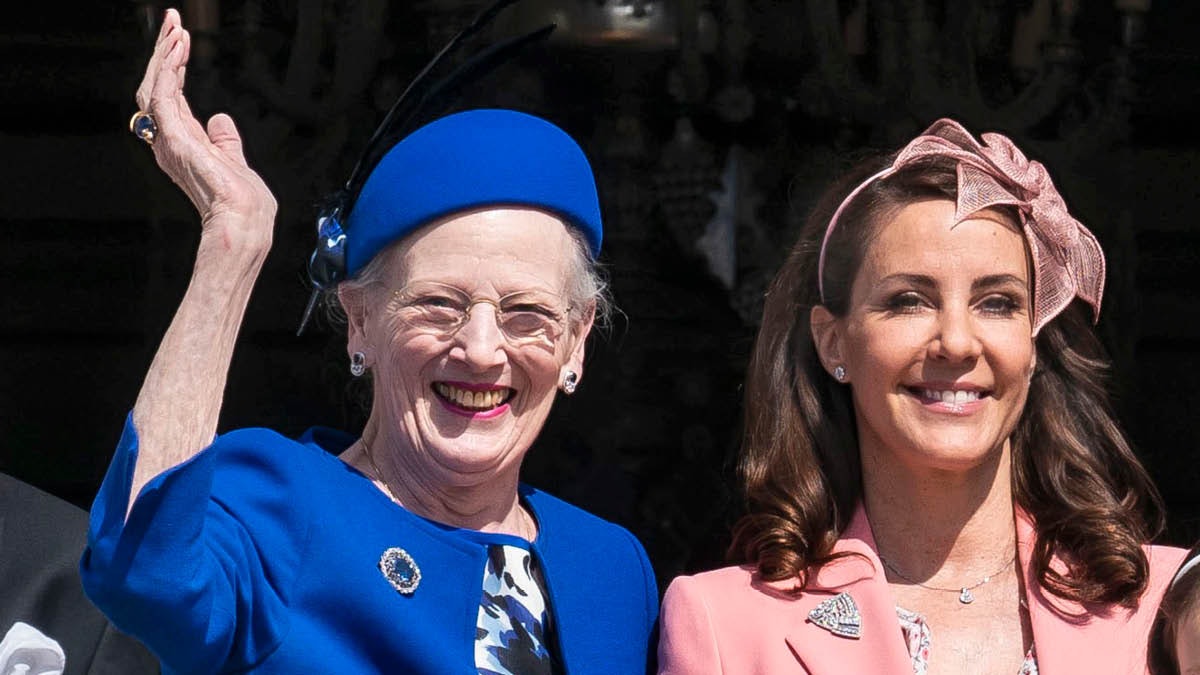 Dronning Margrethe og prinsesse Marie. 
