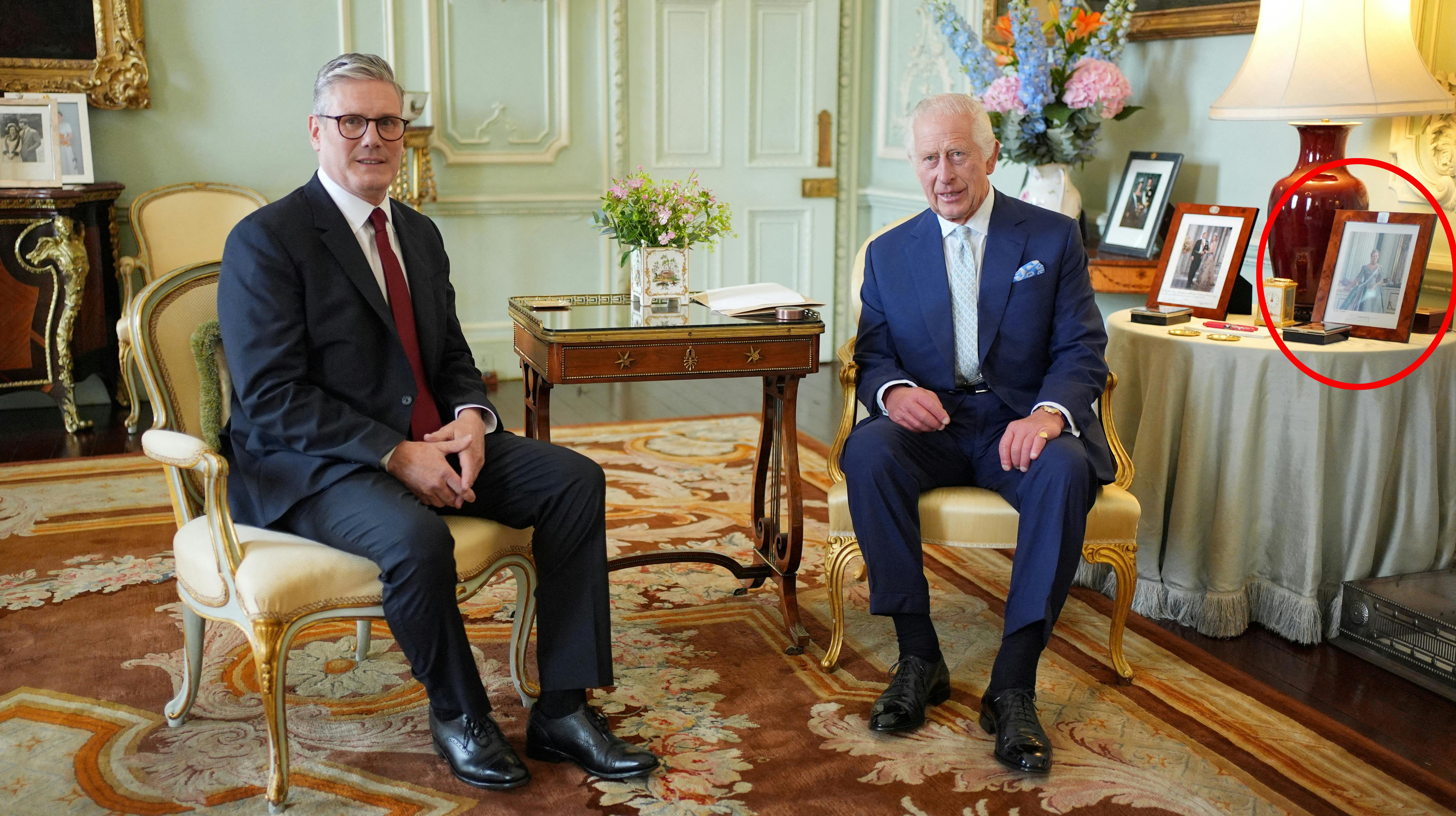 Keir Starmer og kong Charles. 