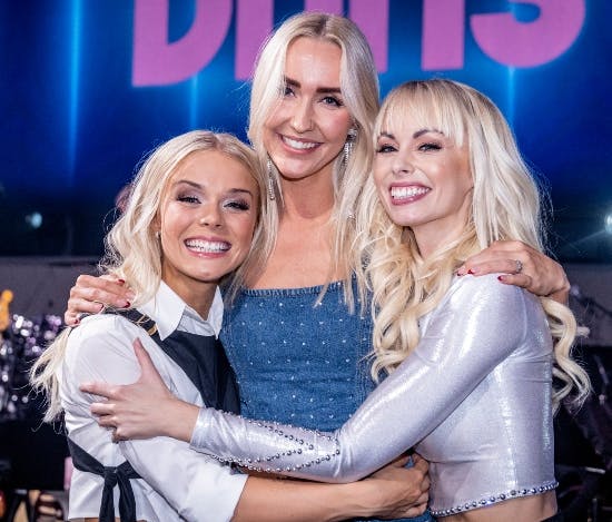 Asta Björk, Mille Funk og Jenna Bagge.