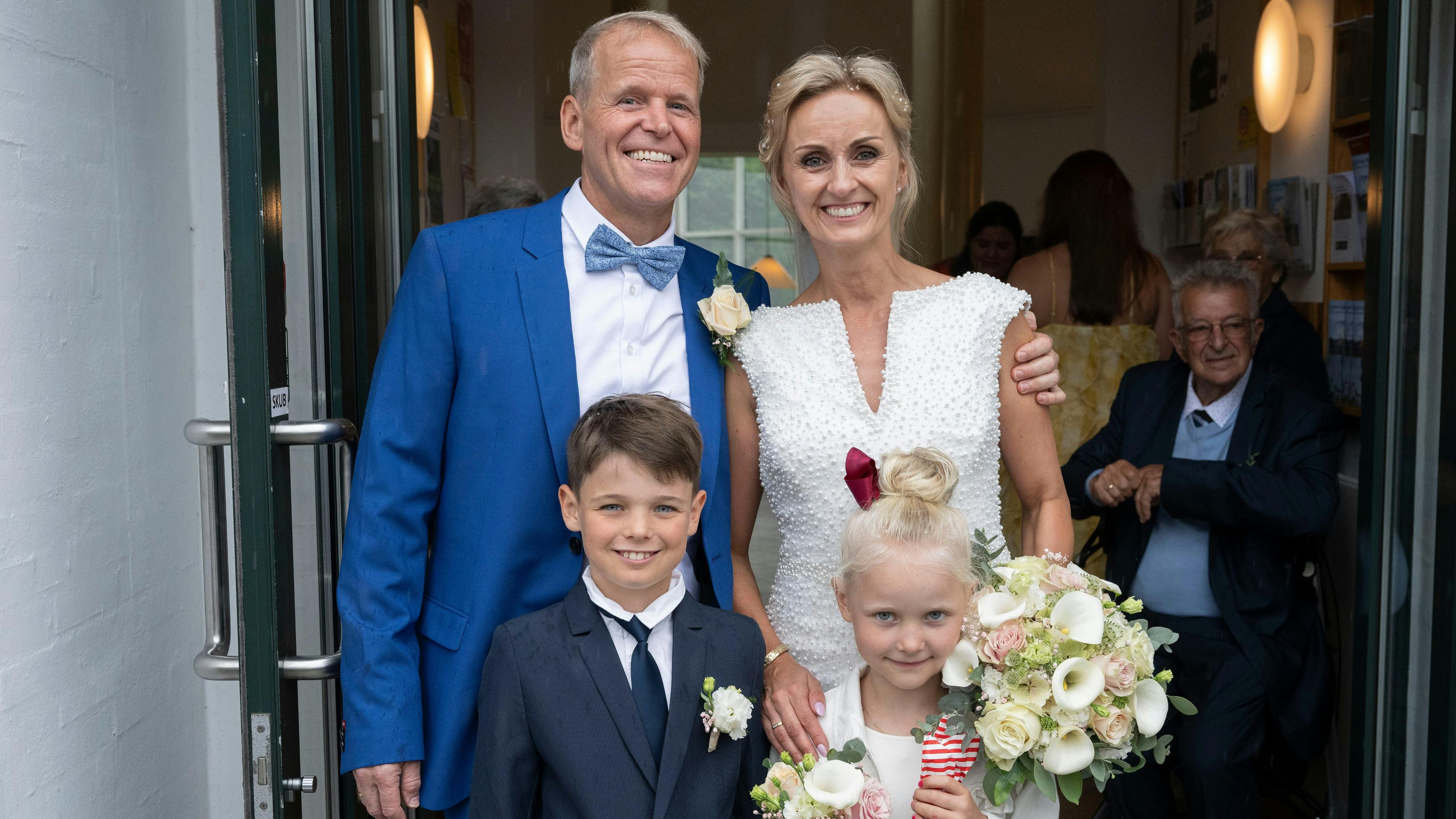 Marianne Eihilt og Keld med deres børn, Frederic og Emily. 