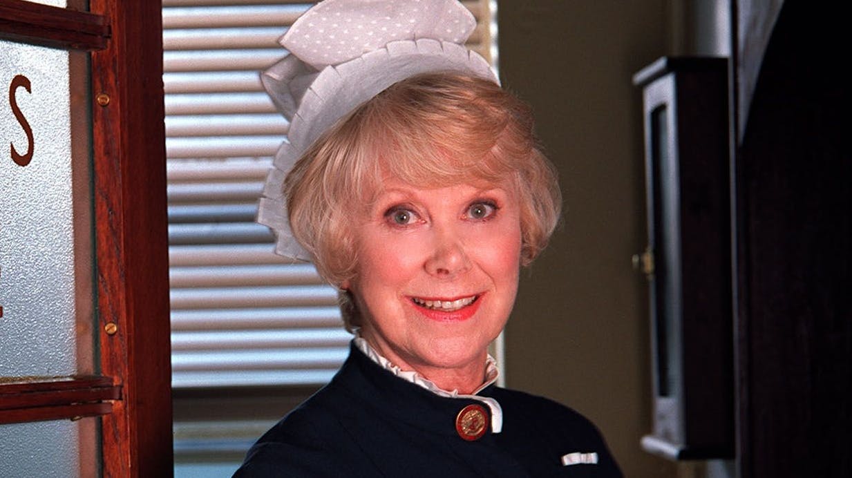 Wendy Craig spillede oversygeplejersken i tv-serien ”Landsbyhospitalet”. 