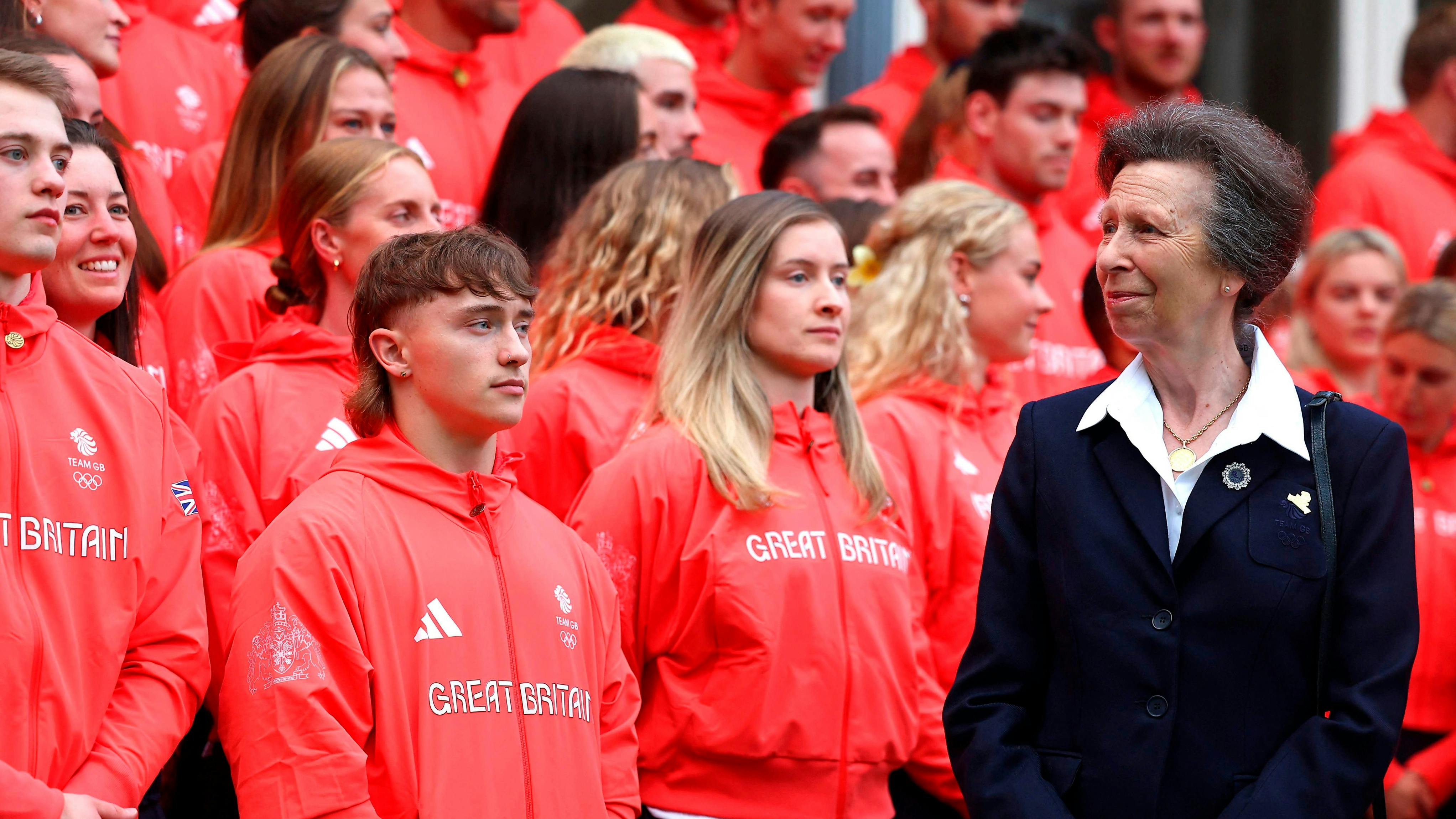 Prinsesse Anne med det britiske OL-hold.