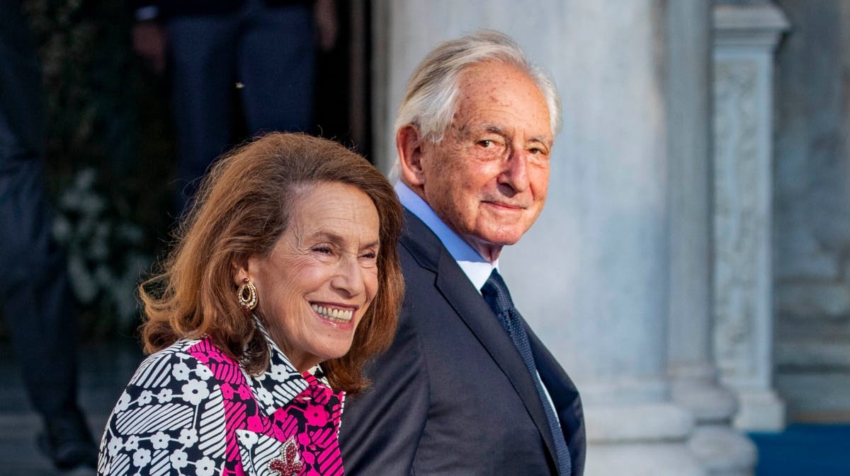 Prins Michael med hustruen Marina Karella i 2021, da de deltog i prins Philippos bryllup. 