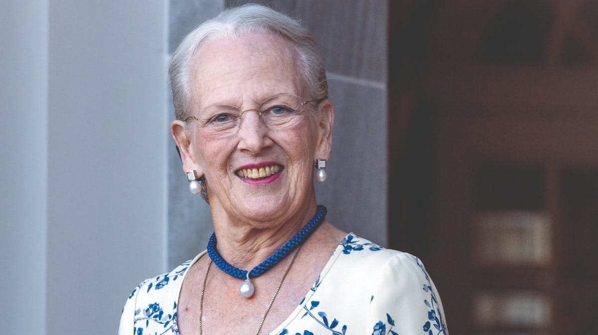 Dronning Margrethes far, kong Frederik 9., var fætter til Christian Castenskiold. 