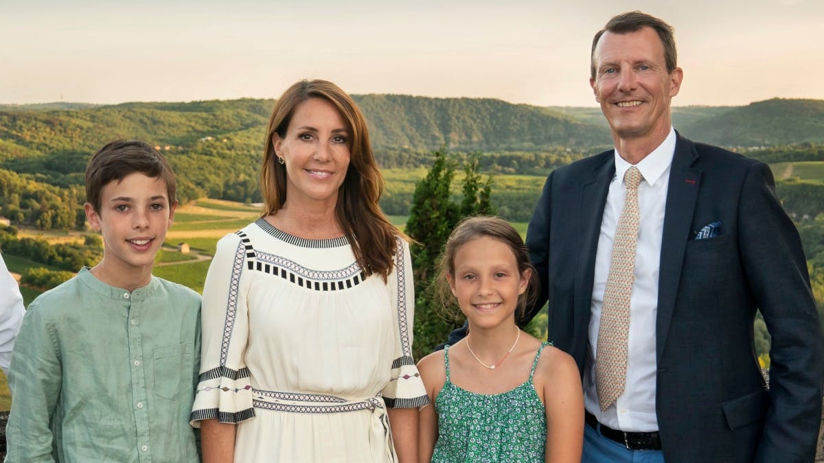 Prins Joachim og prinsesse Marie med deres børn, komtesse Athena og grev Henrik.