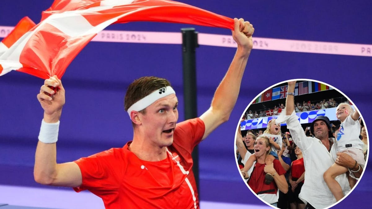 Viktor Axelsens familie jubler, imens han triumferer med Dannebrog på ryggen.