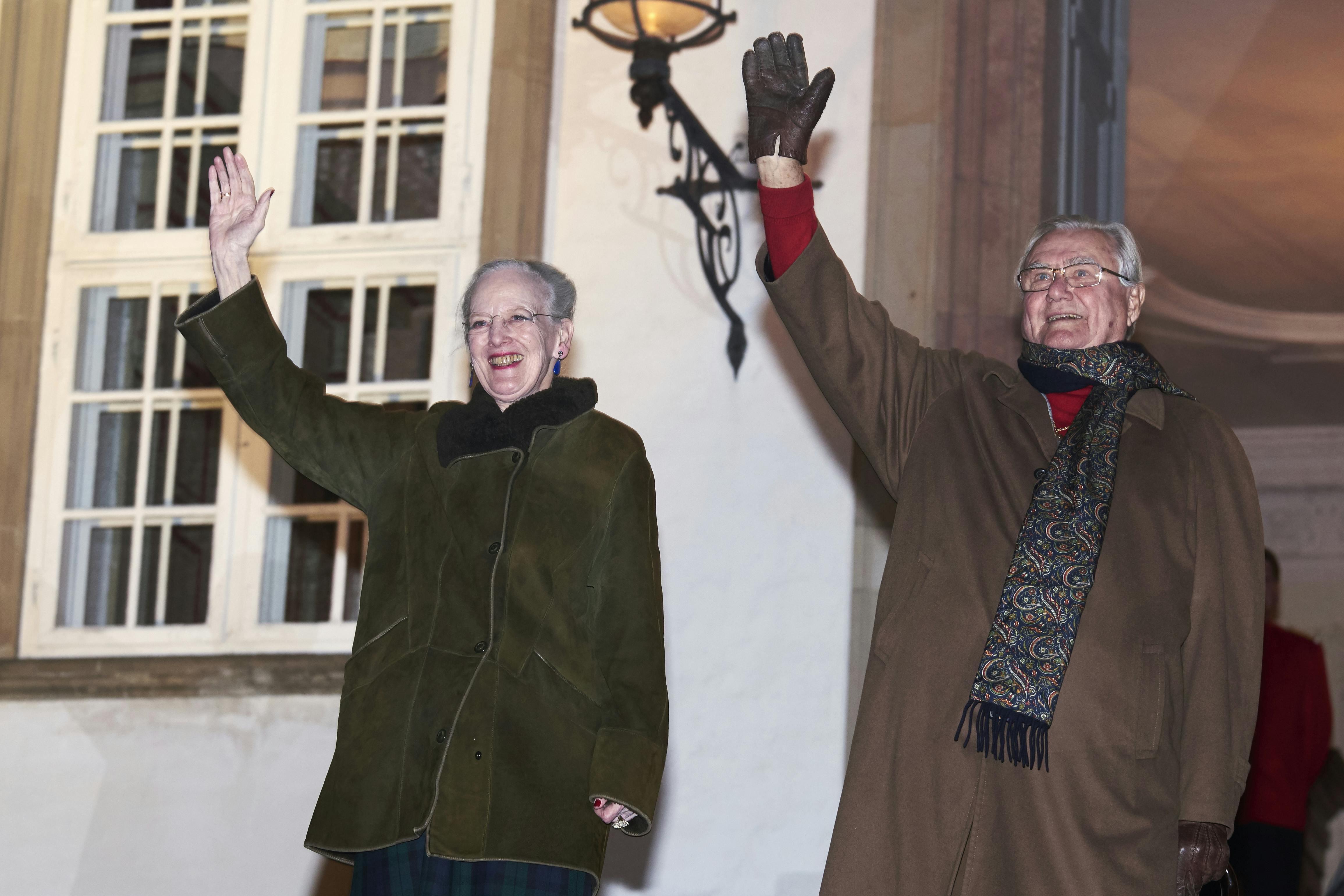 Regentparret forlægger residensen til  Fredensborg Slot