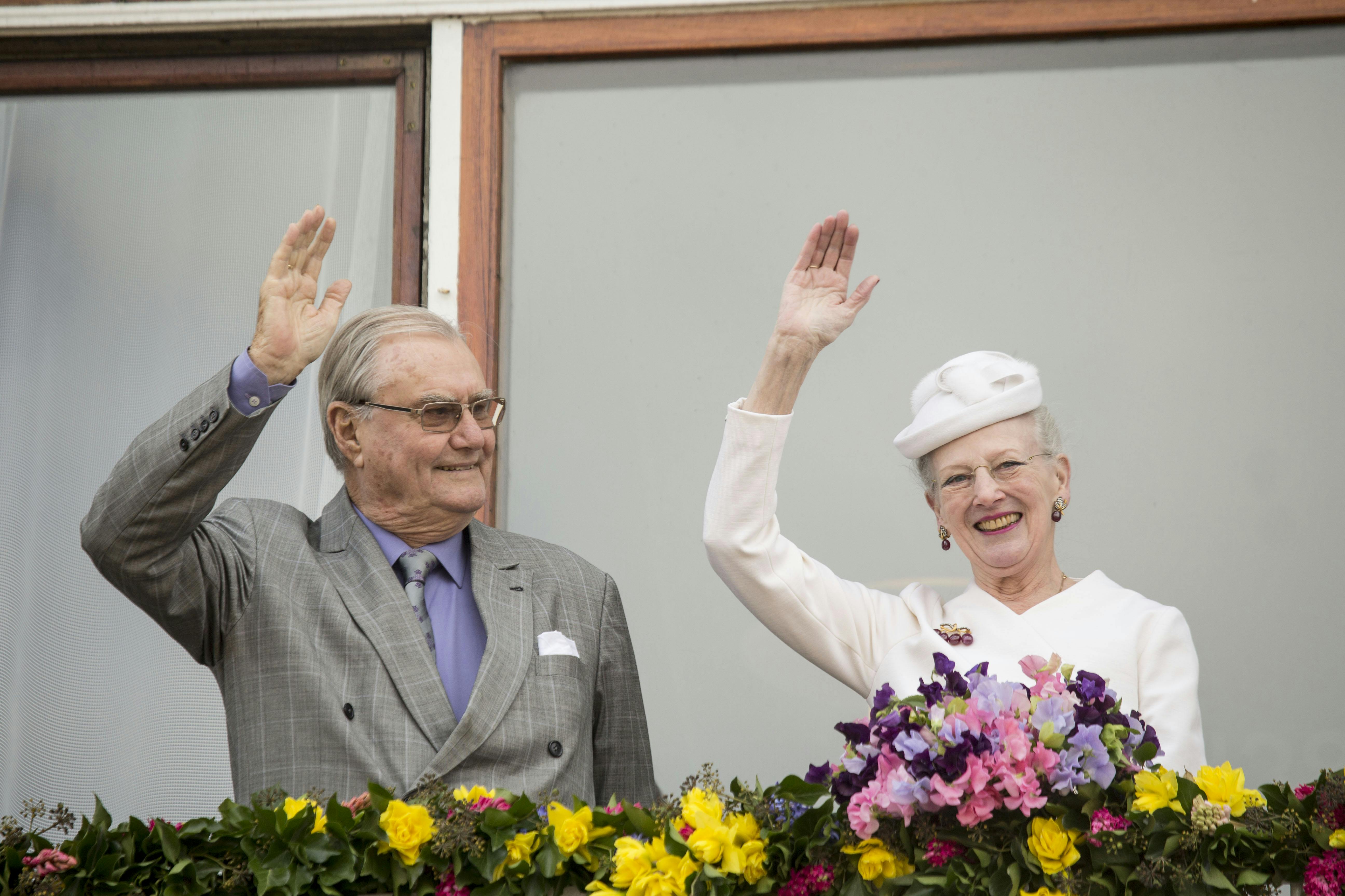 Dronning Margrethe hyldes i Aarhus i anledning af hendes forestående 75-års fødselsdag.