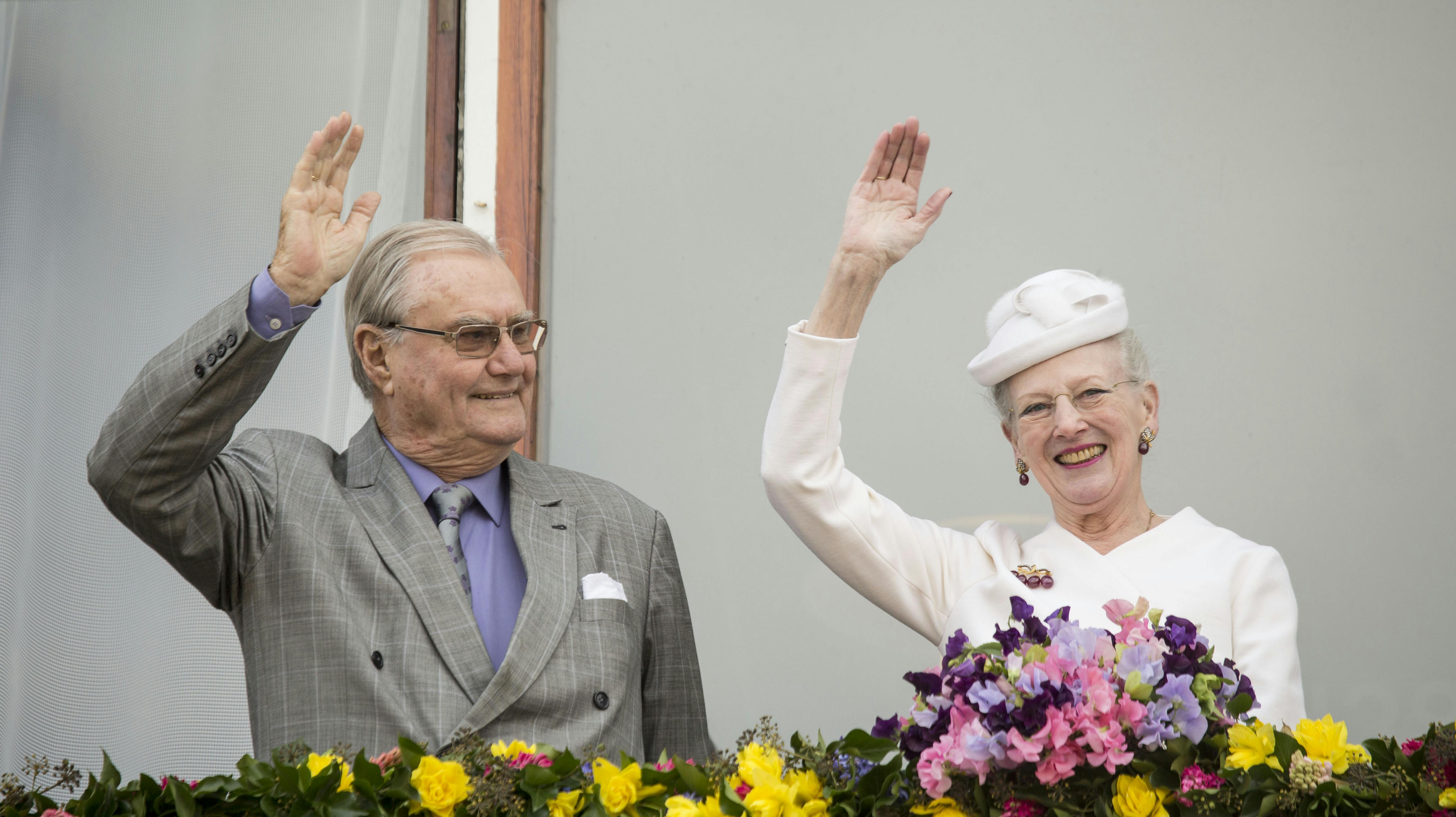 Dronning Margrethe hyldes i Aarhus i anledning af hendes forestående 75-års fødselsdag.