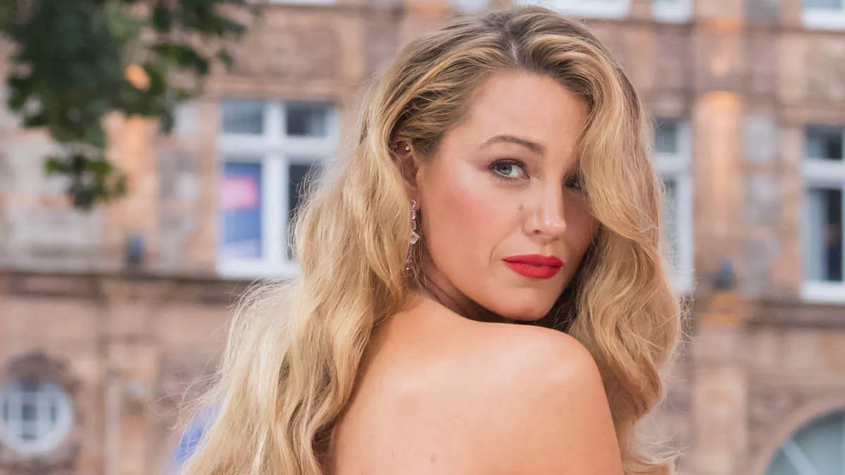 Wauw! Blake Lively var rendyrket Hollywood-diva på rød løber i London ...