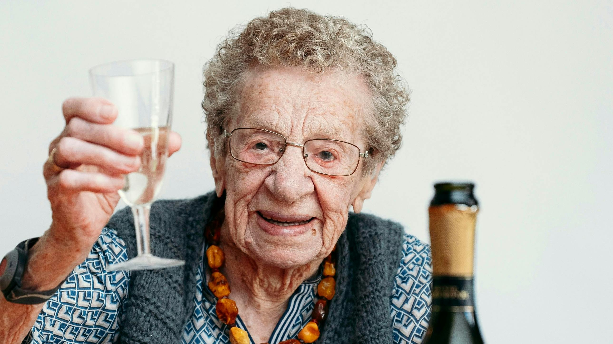 Kirsten Schwalbe fra TV 2-programmet ”Skål Kirsten – Danmarks ældste”.