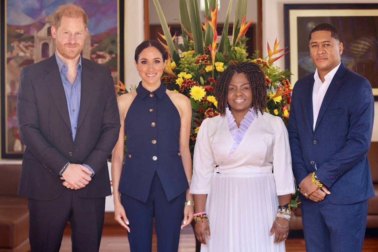 Prins Harry, Meghan, Colombias vicepræsident Francia Marquez og hendes partner, Rafael Yerney Pinillo.