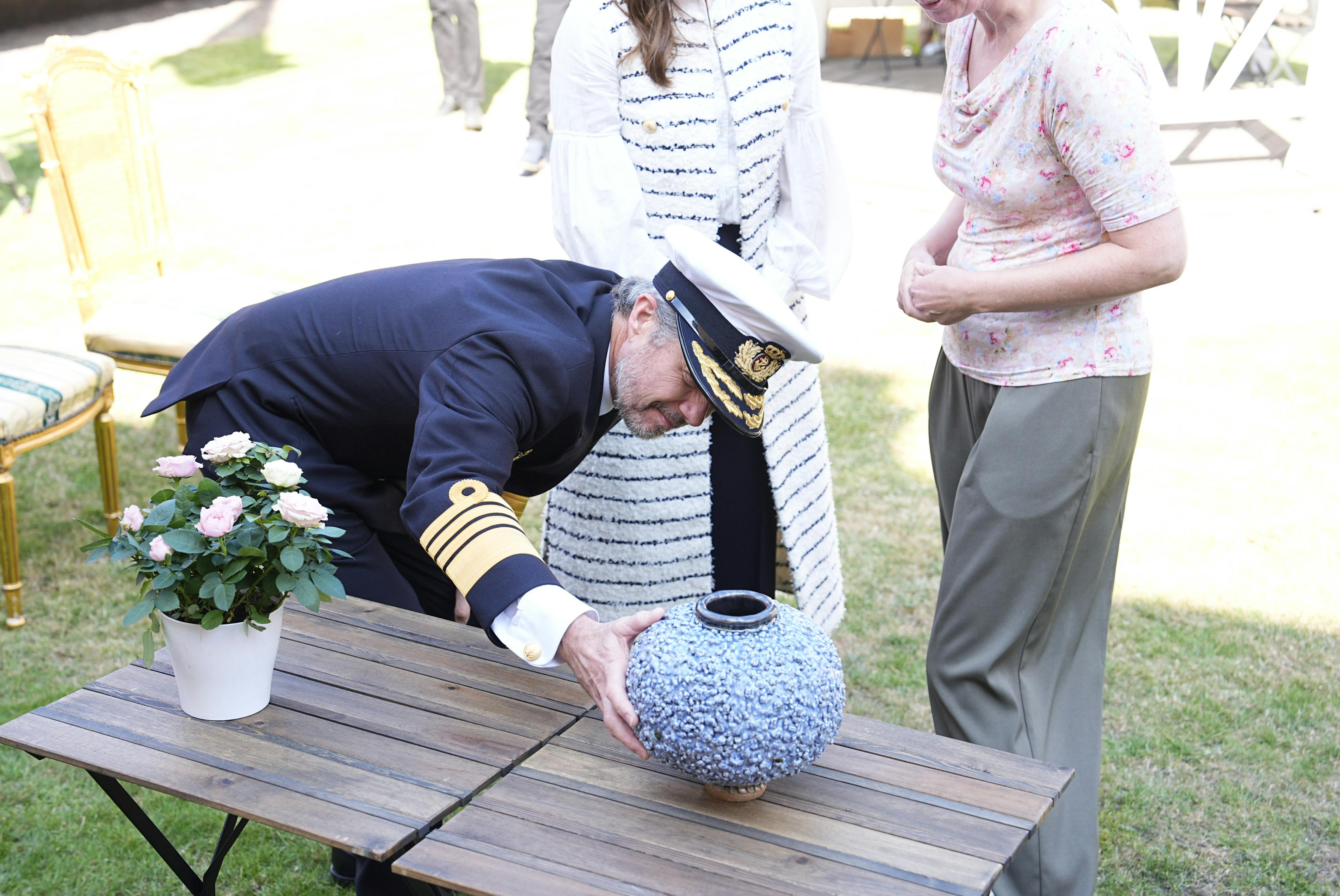 STRAX - billede. Dette billede er sendt direkte fra mit kamera og er derfor ikke billede behandlet.Kongeparret sommertogt, BornholmKong Frederik, Dronning Nary