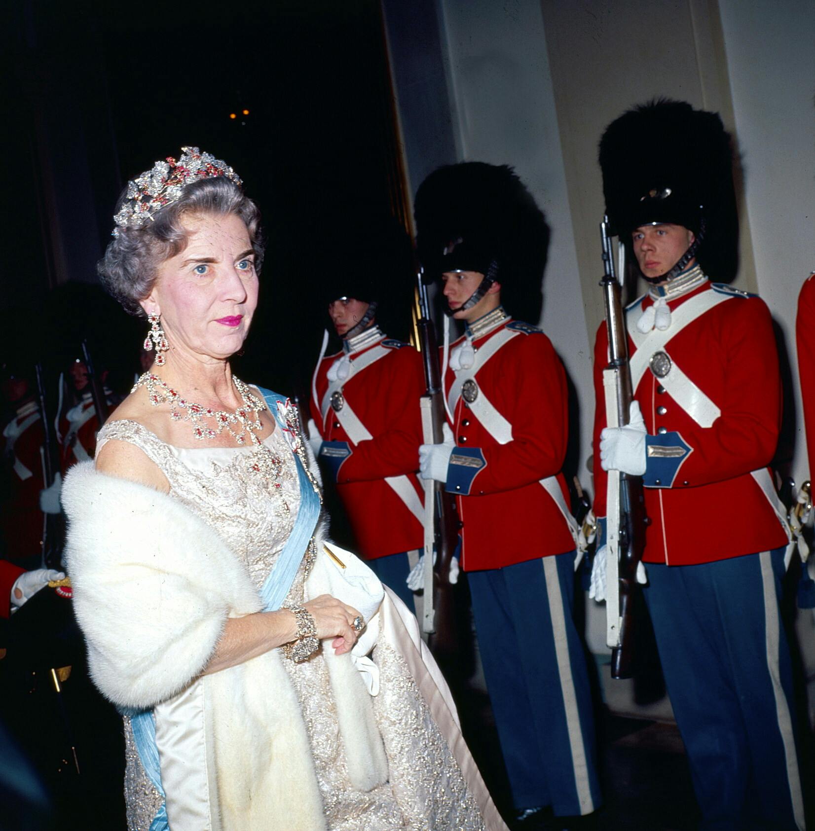 DRONNING INGRID AFTENFEST PÅ CHRISTIANSBORG 1965.