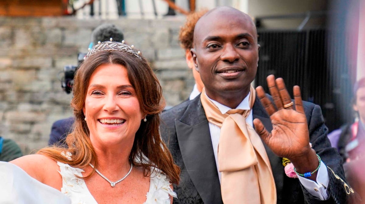 De nygifte, prinsesse Märtha Louise og Durek Verrett. 