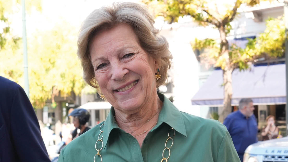 Kronprins Pavlos tog imod dronning Anne-Marie ved generalprøven.