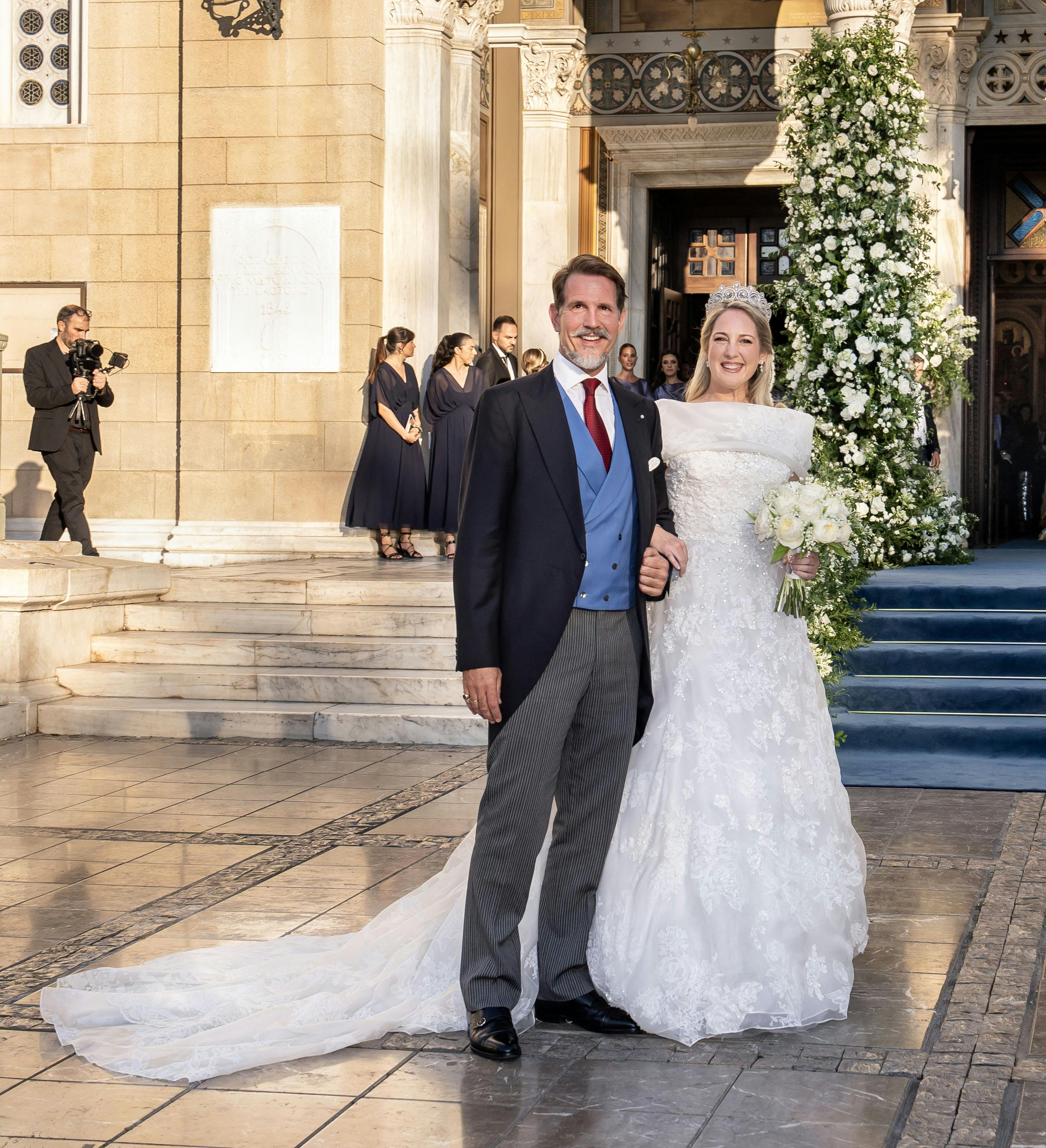 OPGAVE: Royalt bryllup_ Prinsesse Theodora og Matthew Kumar. Ankomster til kirken. Her er det Prinsesse Theodora og kronprins Pavlos.STED: Mitropolis Katedralen, AthenJOURNALIST: Ulrik Ulriksen og Marianne SingerFOTOGRAF: © Hanne Juul/ Aller Foto & VideoDATO: 20240928