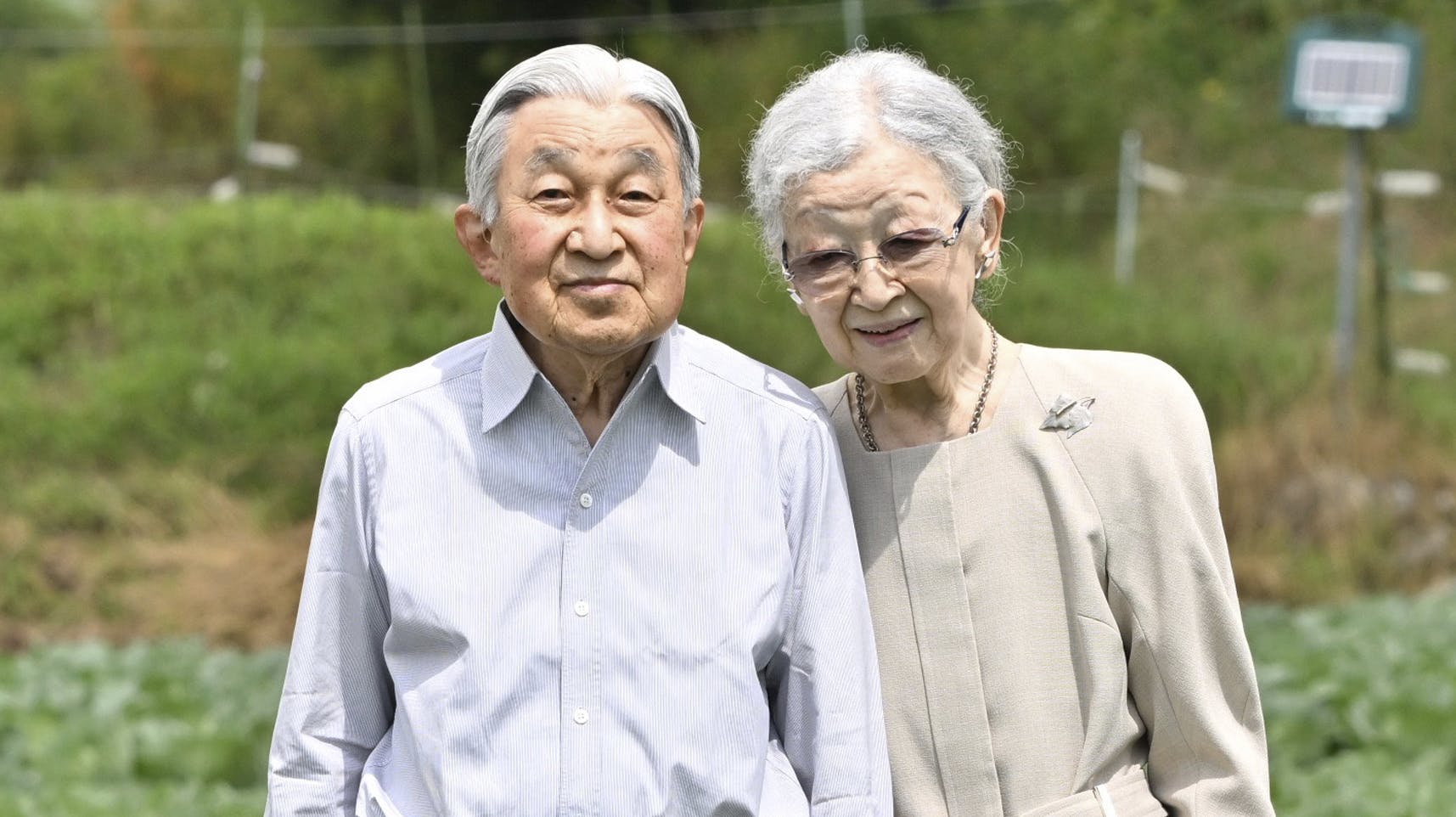 Eks-kejser Akihito og tidligere kejserinde Michiko. 