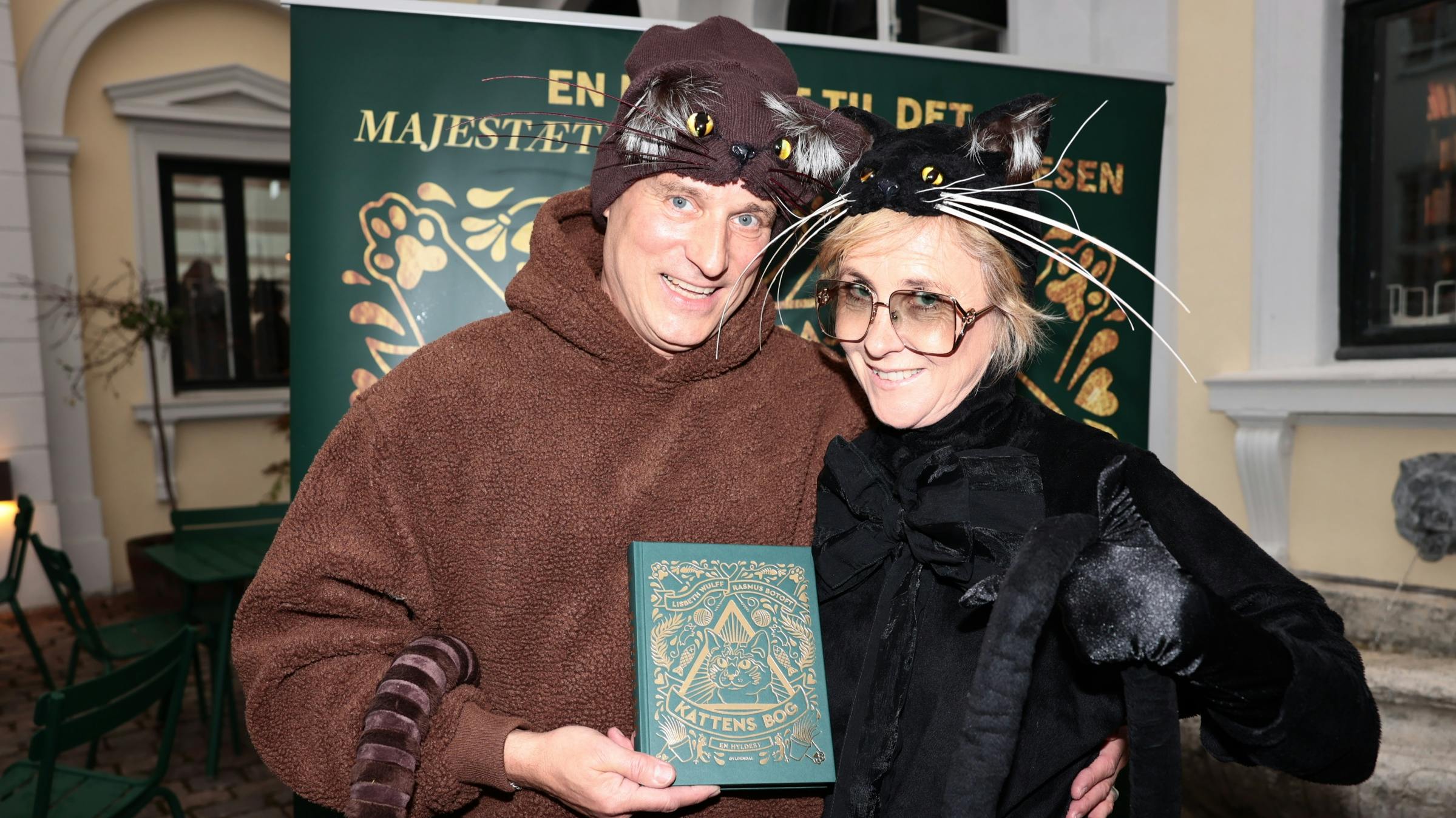 Kattens bog af Lisbeth Wulff og Rasmus Botoft
