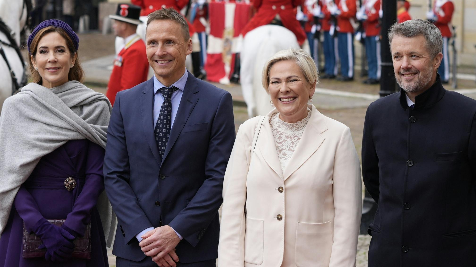 Det danske kongepar og det islandske præsidentpar. 