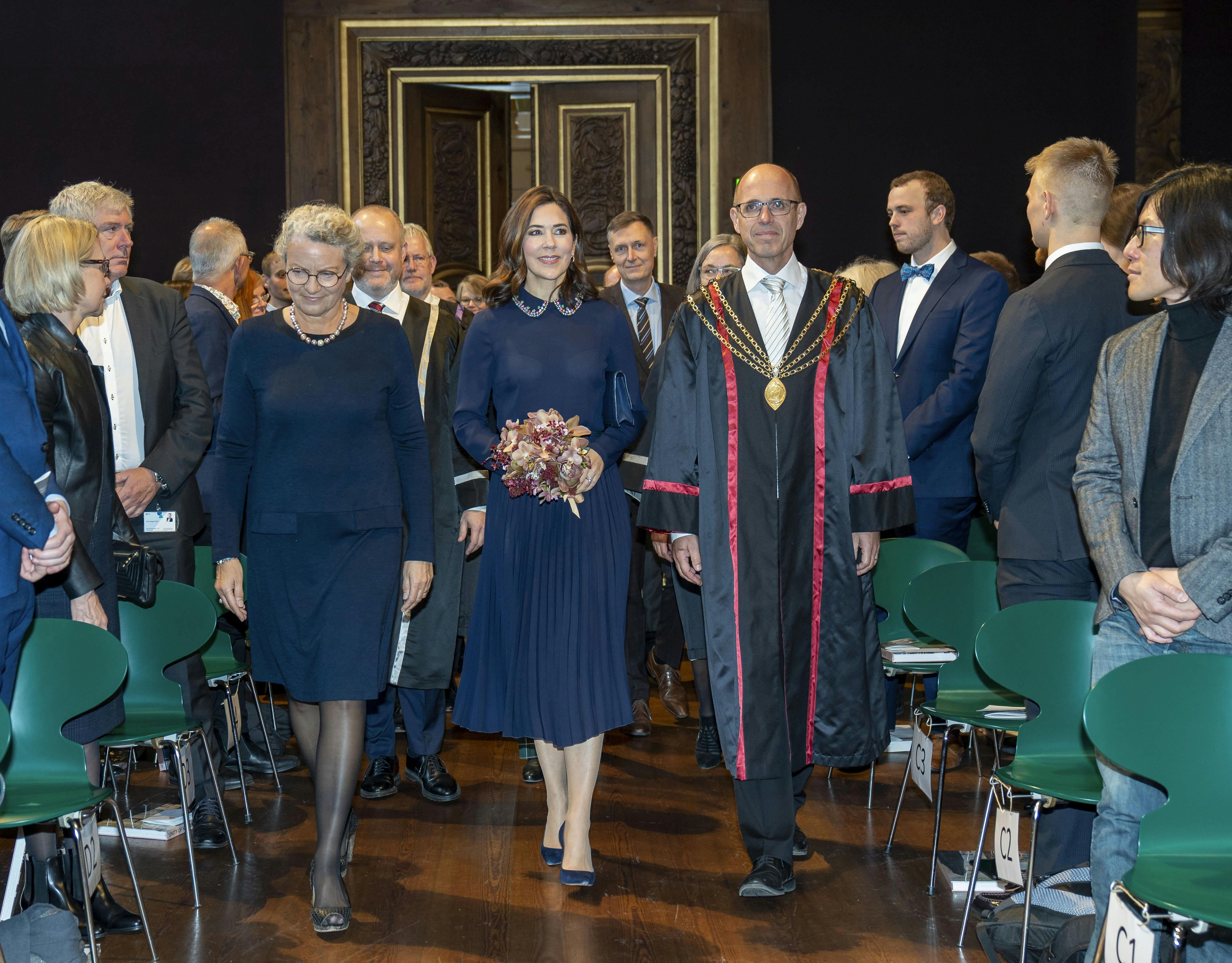 Daværende kronprinsesse Mary til Københavns Universitets Årsfest i 2021.