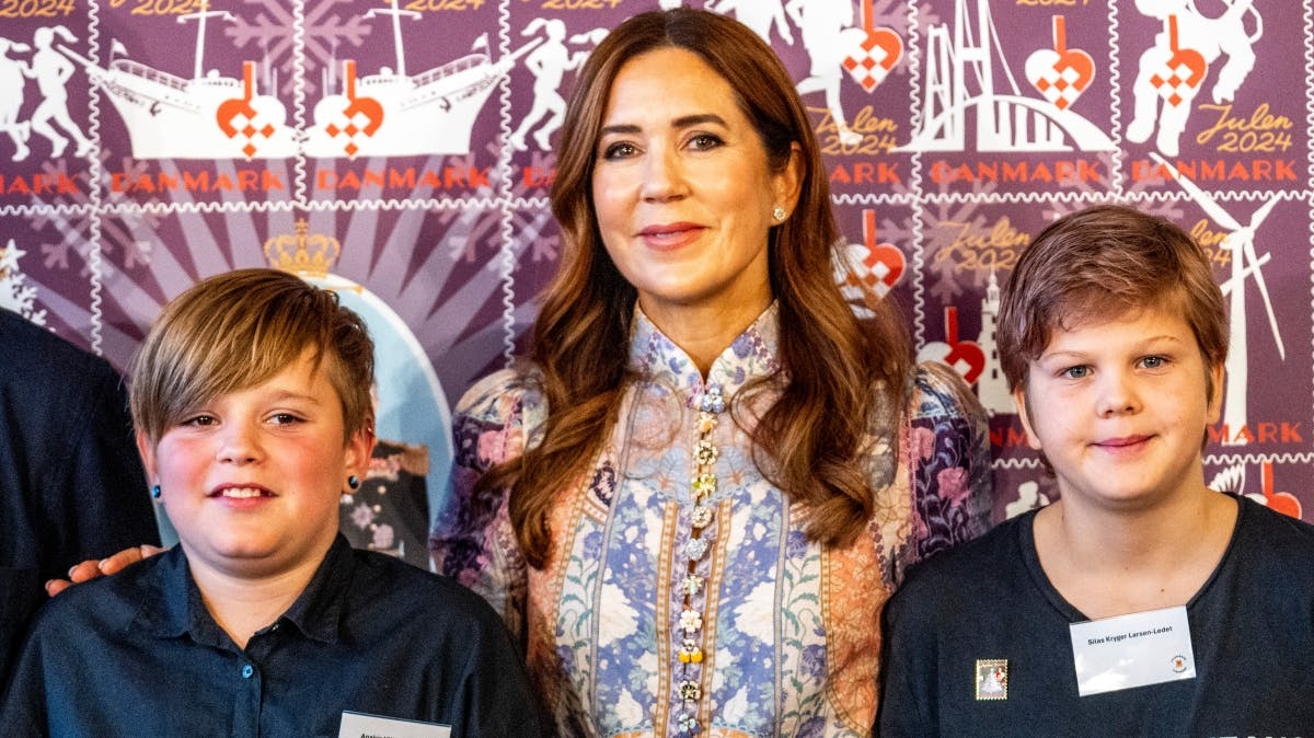 Dronning Mary med Anakin og Silas