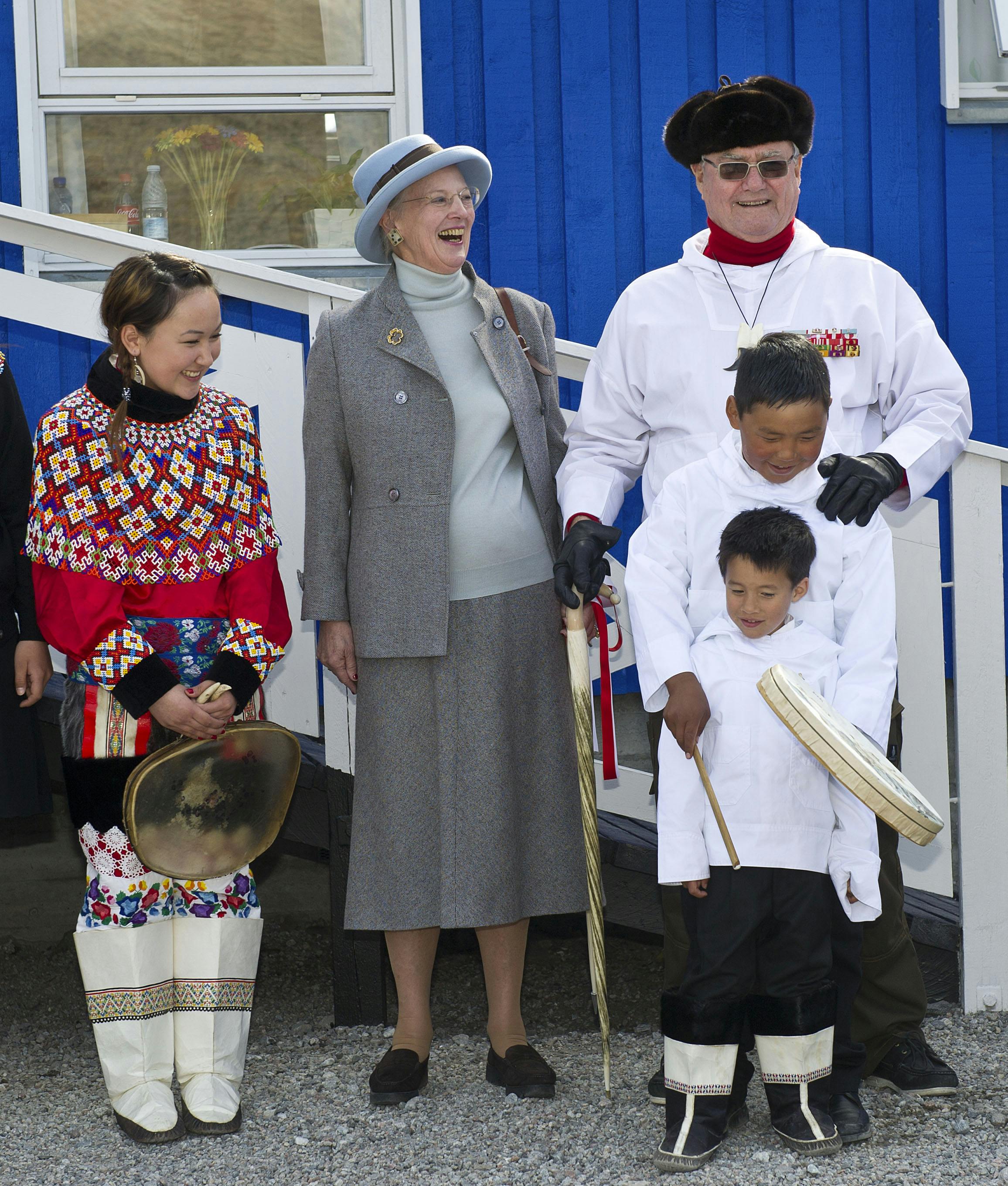 Humøret var højt hos både dronning Margrethe og prins Henrik. 