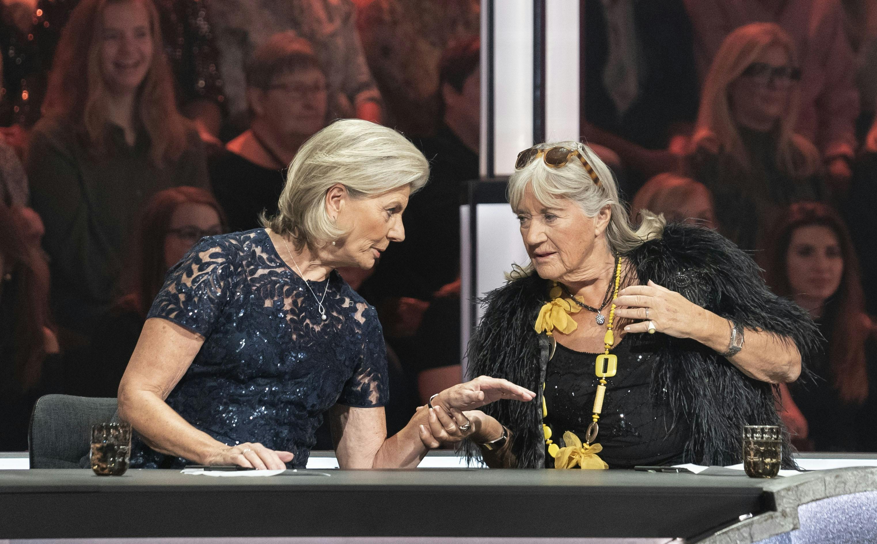 Anne Laxholm og Britt Bendixen i samtale ved "Vild med dans".