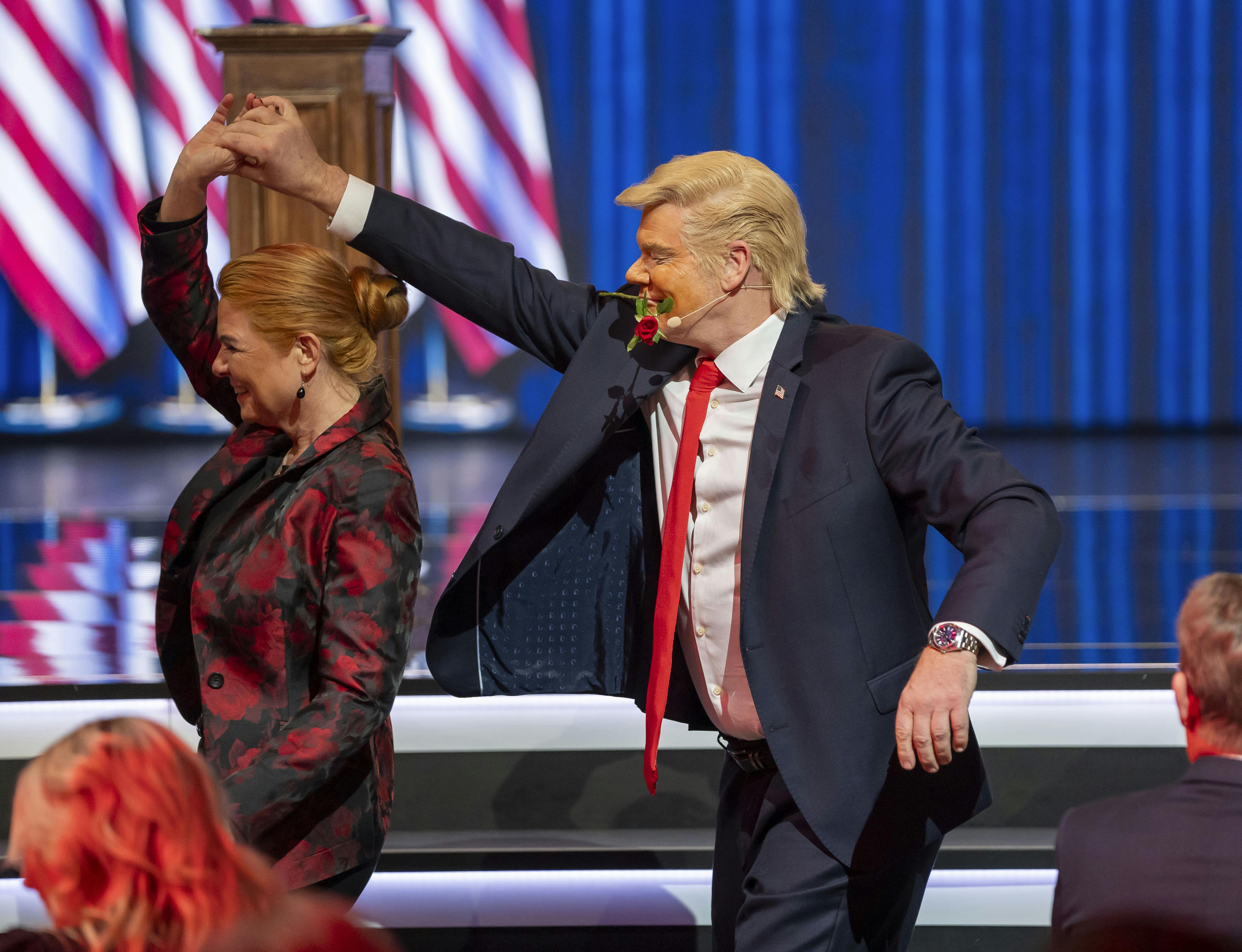 Andreas Bo og Inger Støjberg danser.