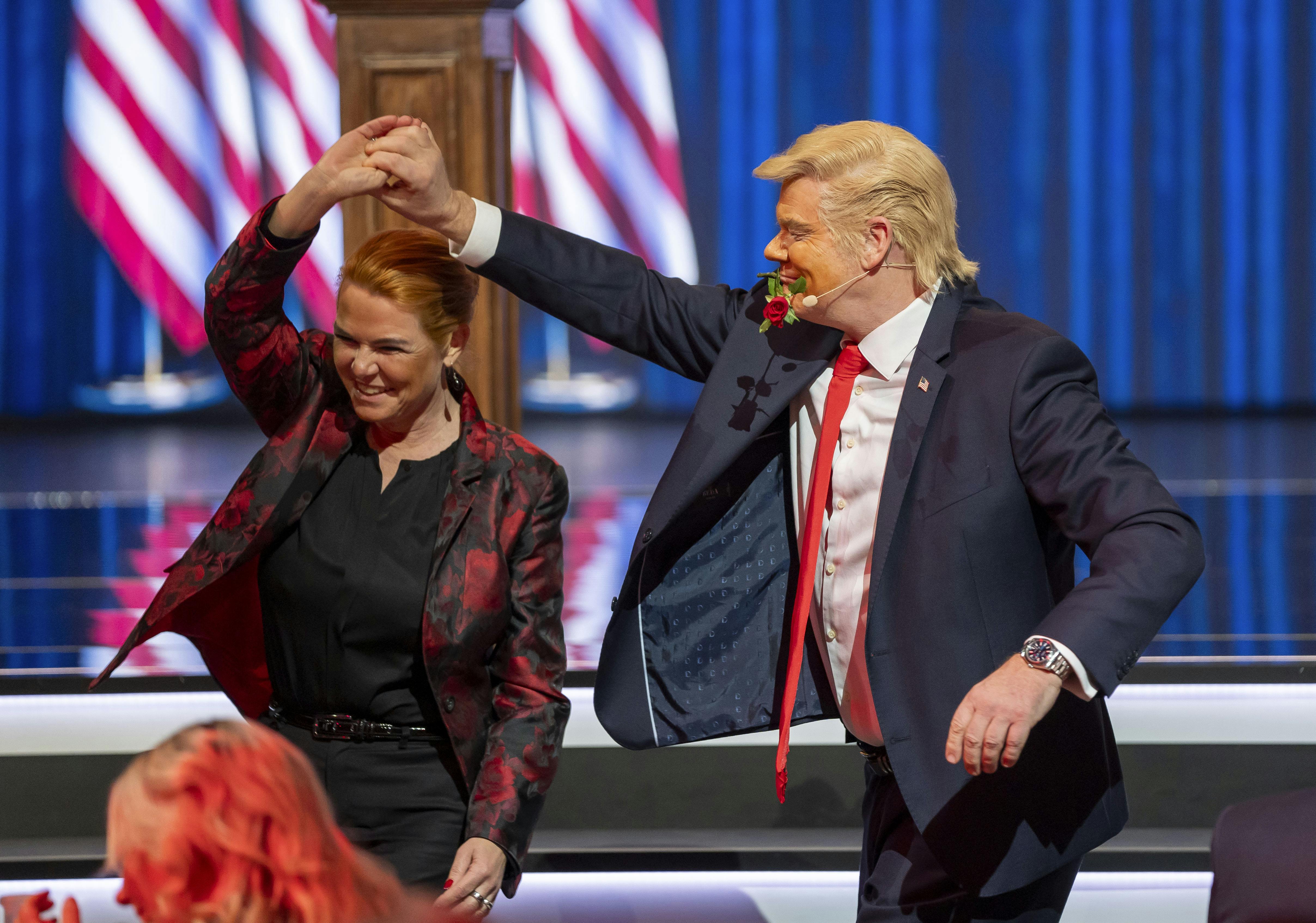 Andreas Bo og Inger Støjberg danser.