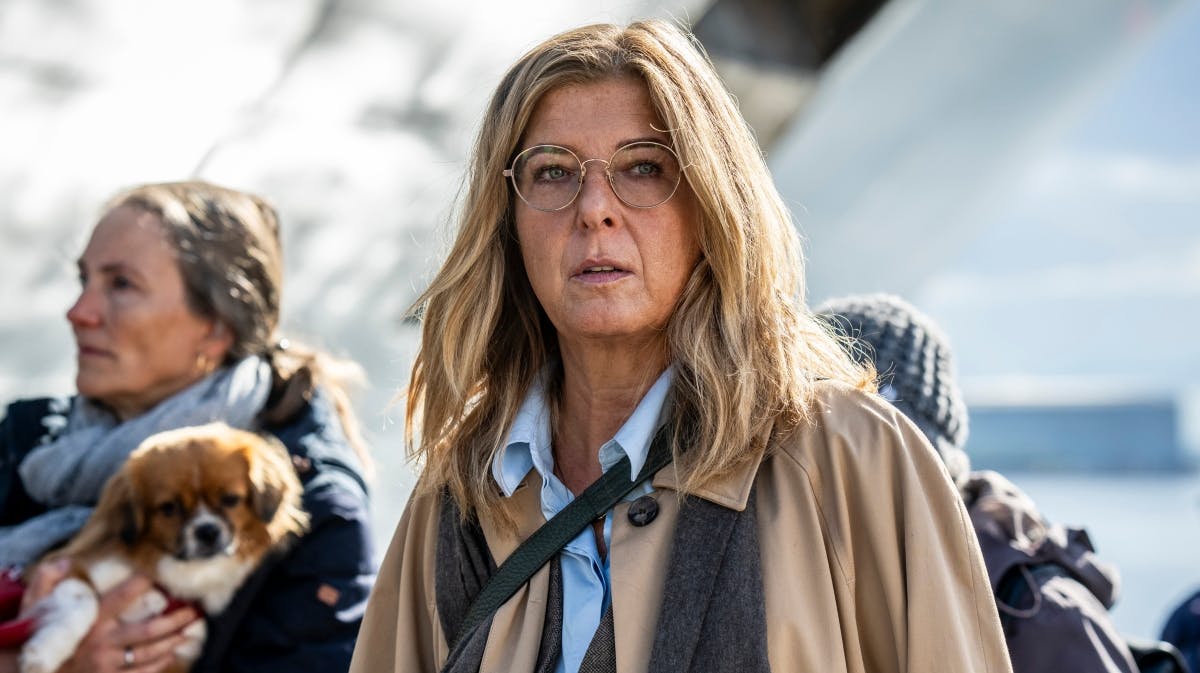 Paprika Steen som Fanny i "Familier som vores". 