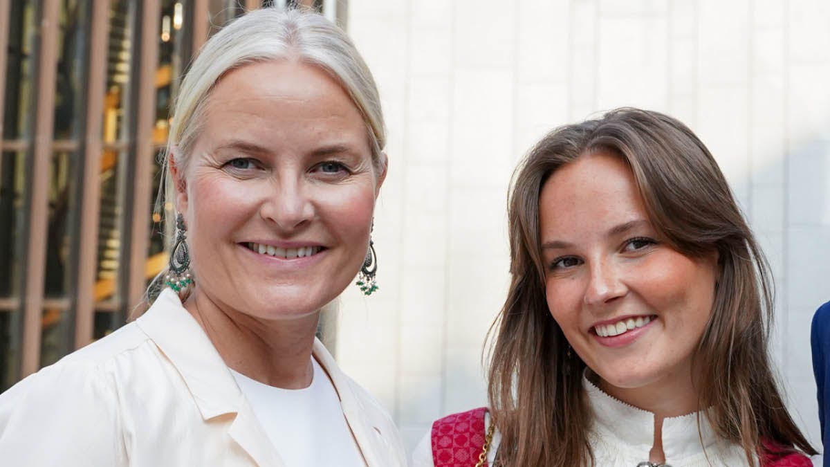 Kronprinsesse Mette-Marit og prinsesse Ingrid Alexandra. 