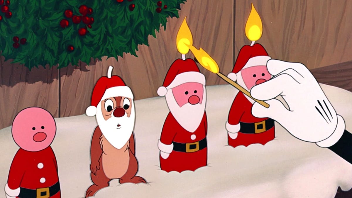 Vi sætter os til rette i selskab med Chip og Chap kl. 16.00 juleaften.