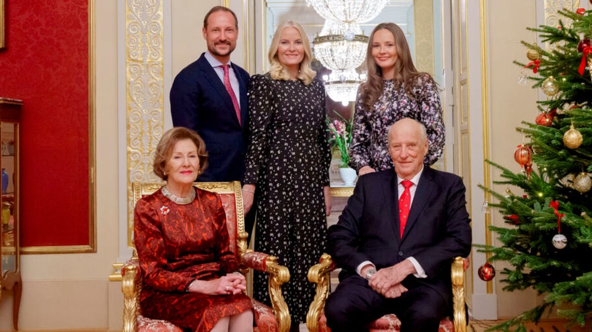 Kongeparret, kronprinsparret og prinsesse Ingrid Alexandra