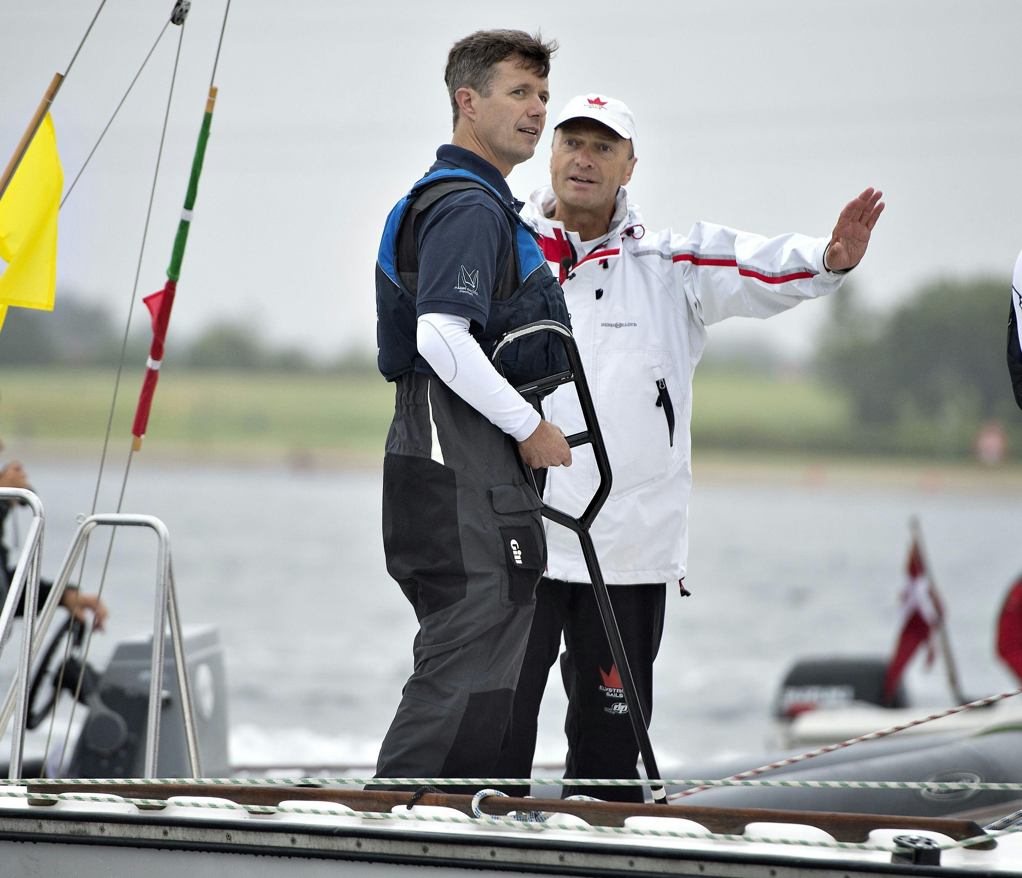 Jesper Bank sejlede med daværende kronprins Frederik i 2013.