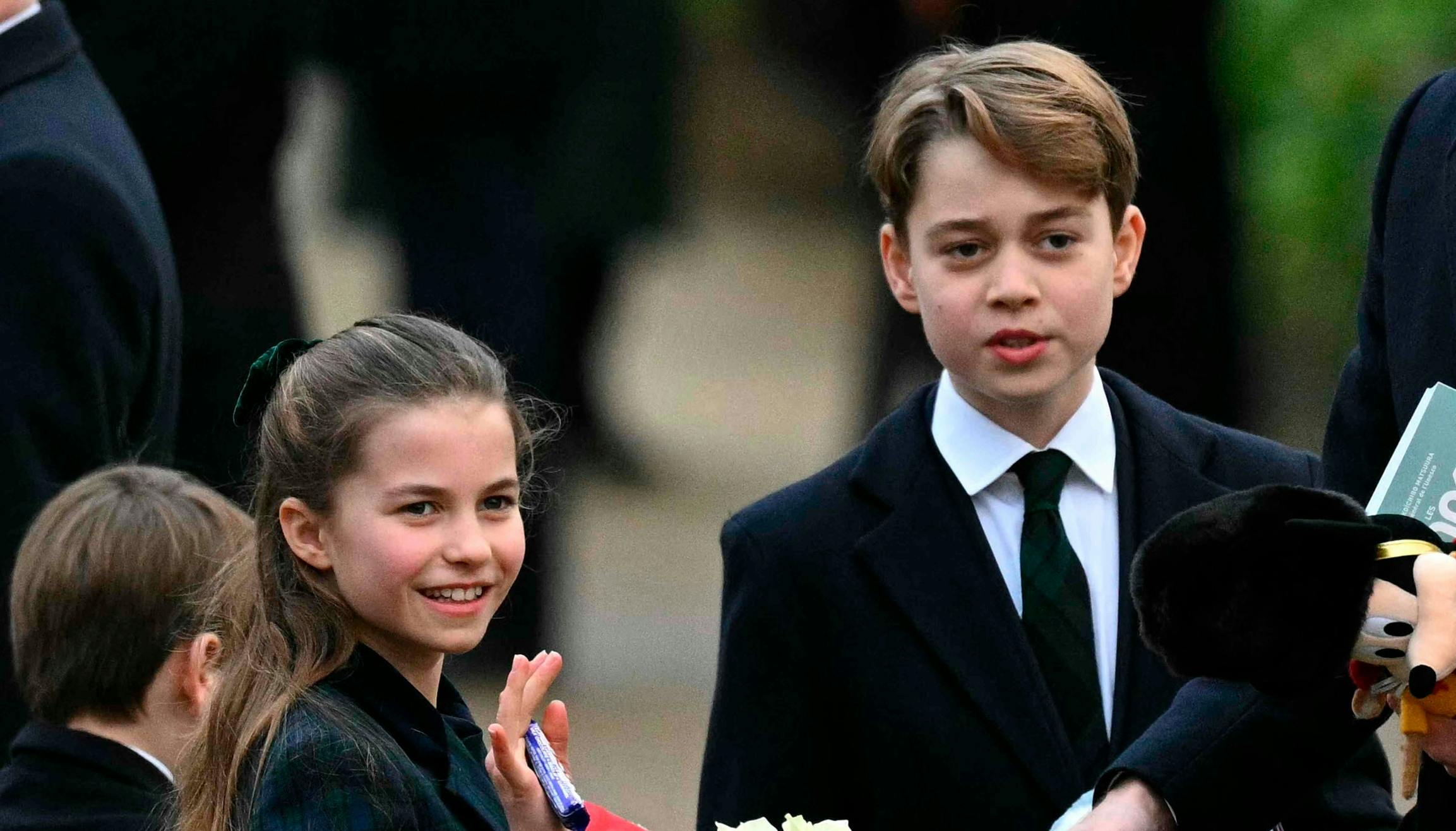 Prinsesse Charlotte og prins George.