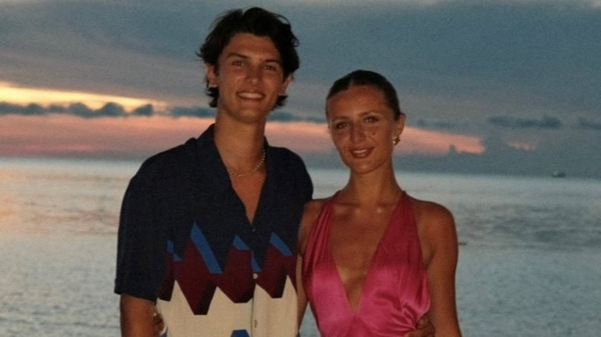 Grev Nikolai og Benedikte Thoustrup i flot stil i Australien. 