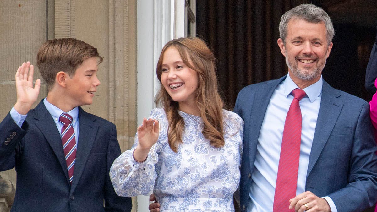 Prins Vincent, prinsesse Josephine og kong Frederik. 