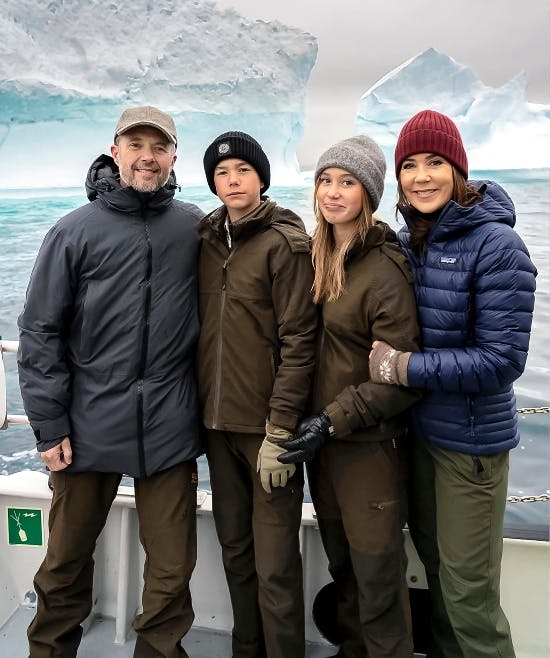 Kong Frederik, prins Vincent, prinsesse Josephine og dronning Mary.