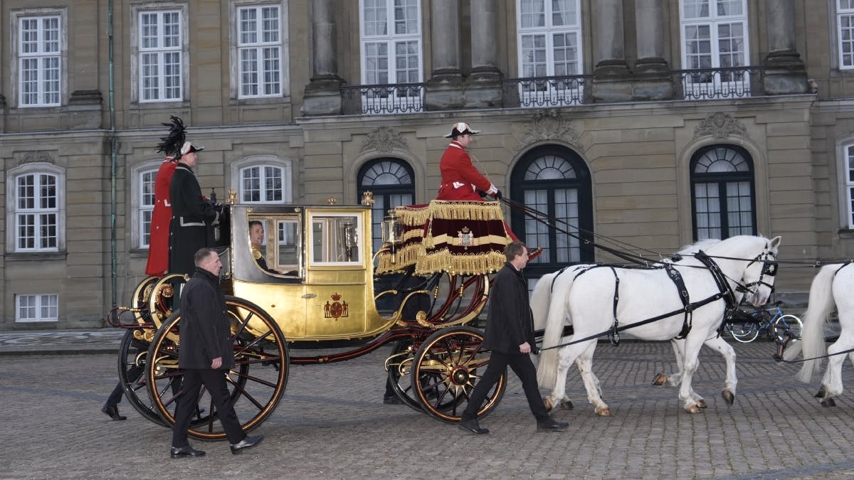 https://imgix.billedbladet.dk/2025-01-07/Guldkaret.jpg