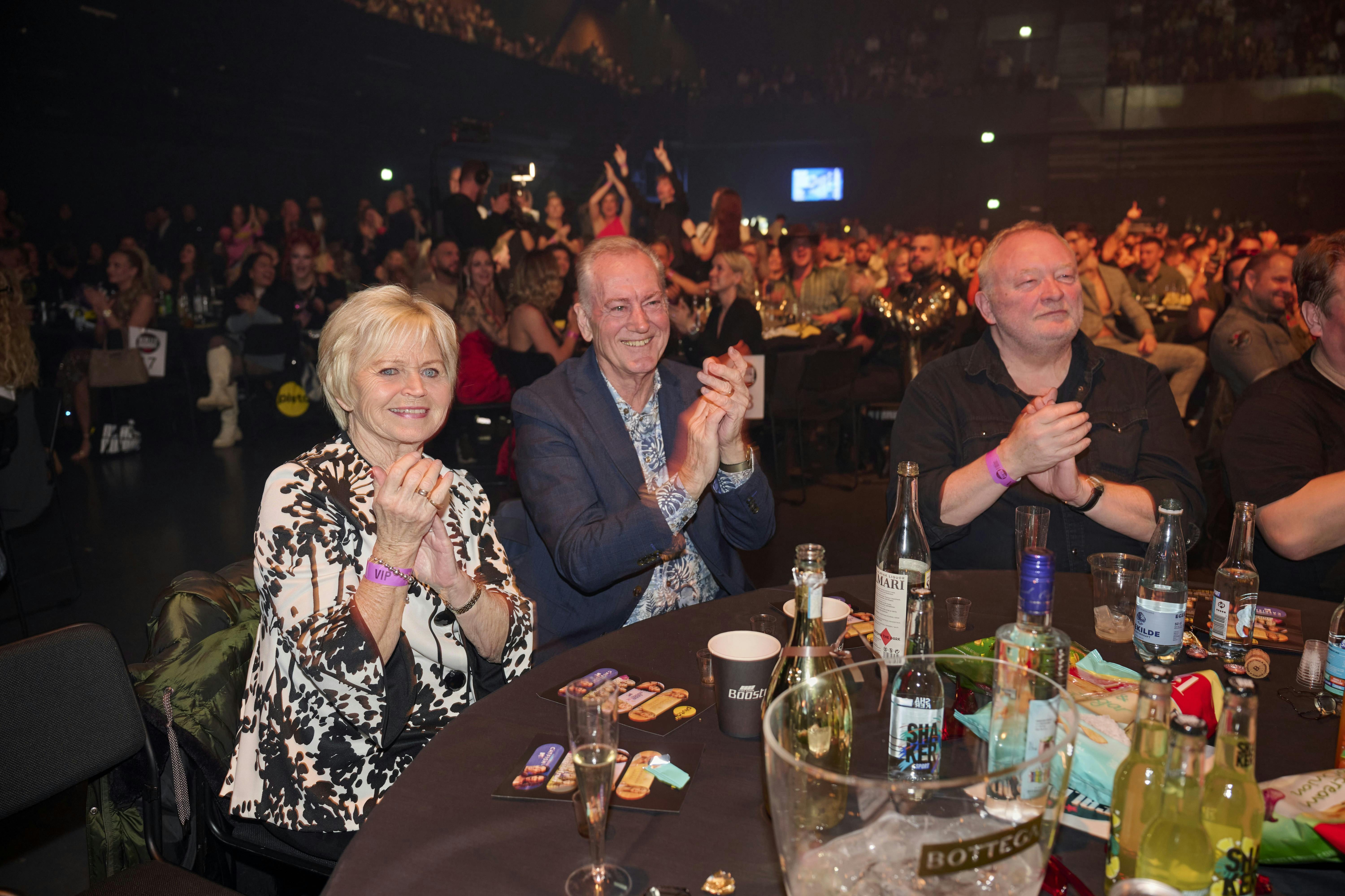 Opgavebeskrivelse: Reality Awards 2025Sted: KB Hallen, KøbenhavnFotograf: Lars H. LaursenJournalist: Laura Dalgård Hansen og Majken MunkOptagelsedato: 2025.01.18