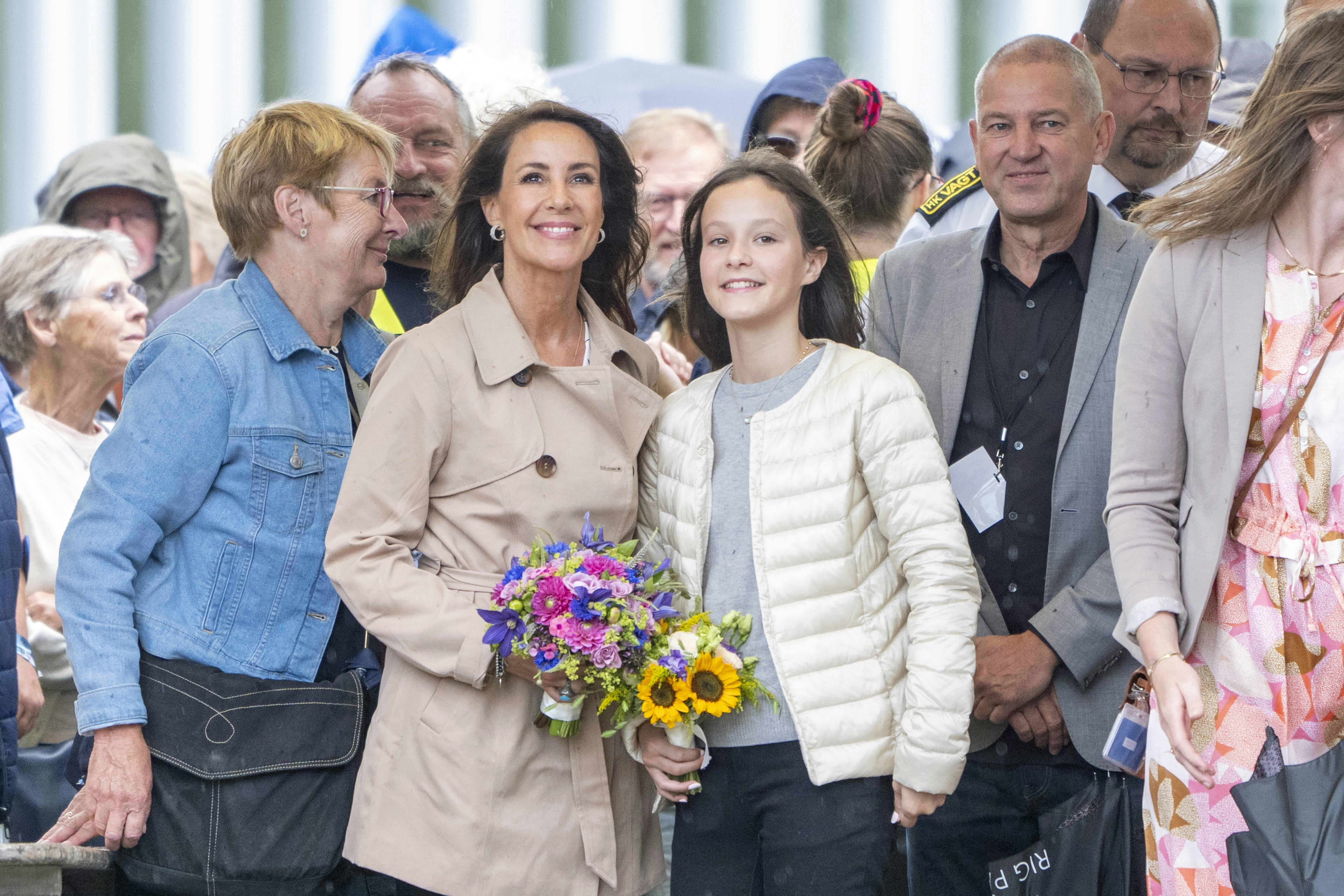 Prinsesse Marie og komtesse Athena.