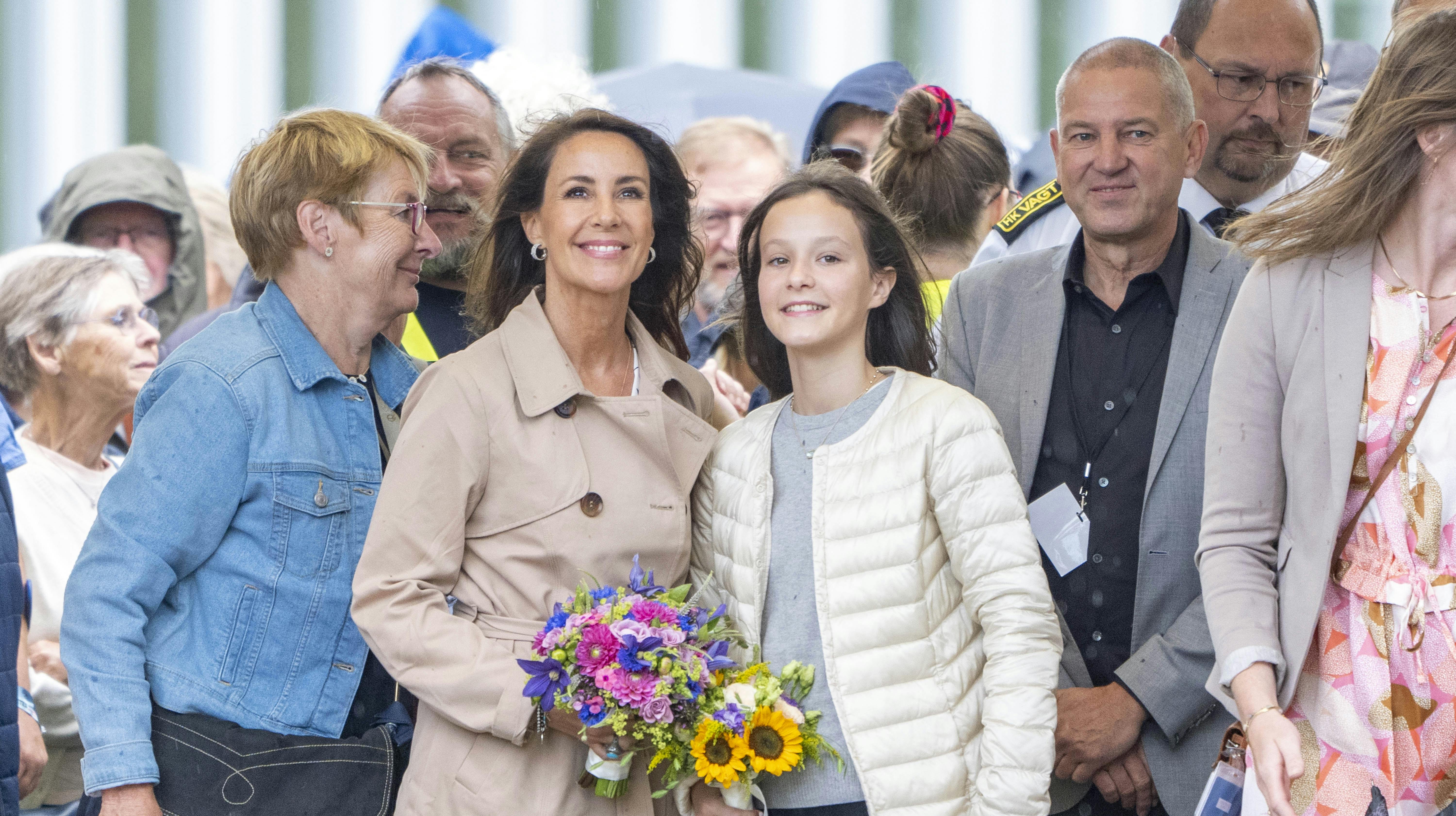 Prinsesse Marie og komtesse Athena.